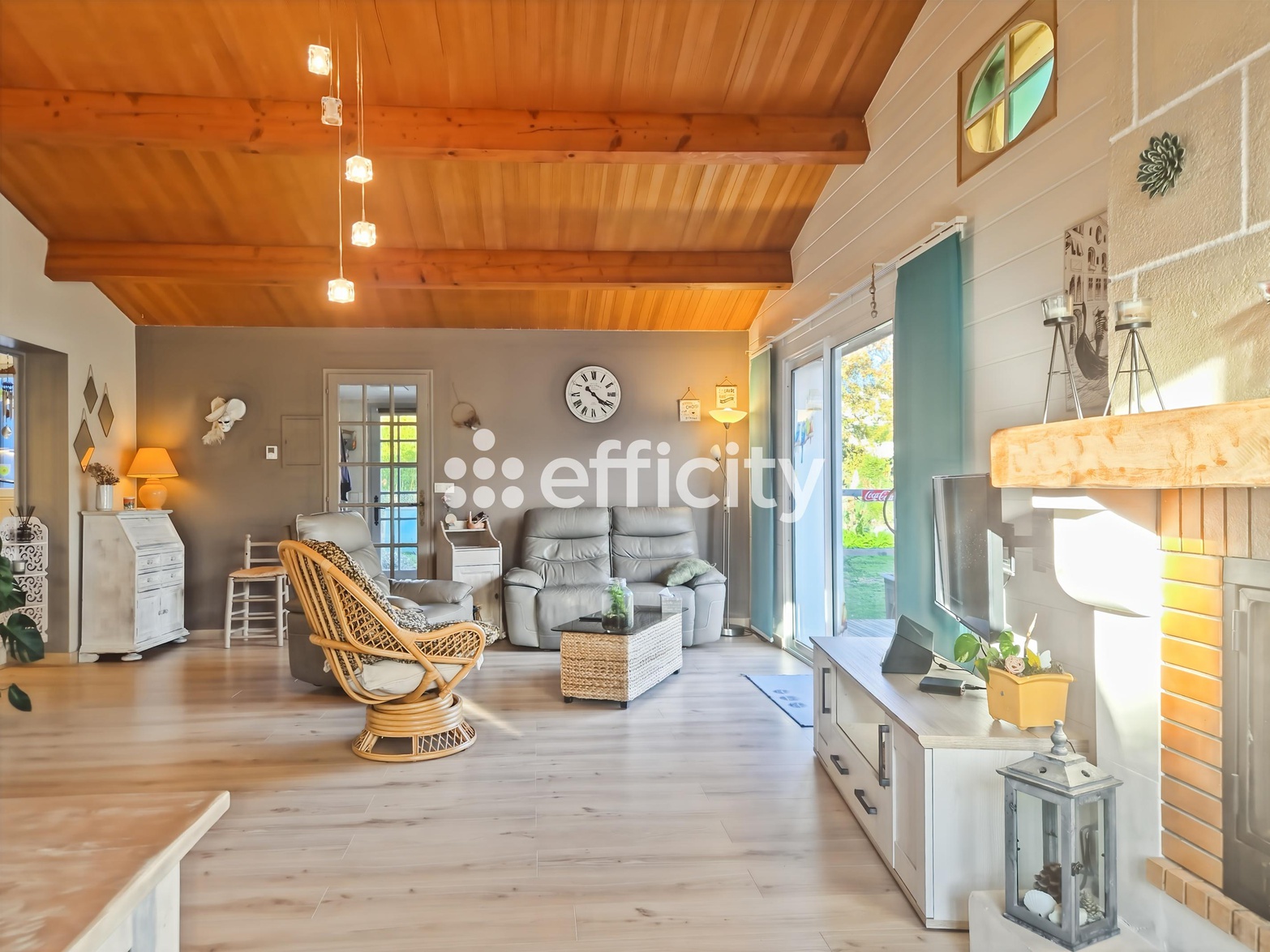 maison 9 pièces - 218m2 à Port-des-Barques (17730)