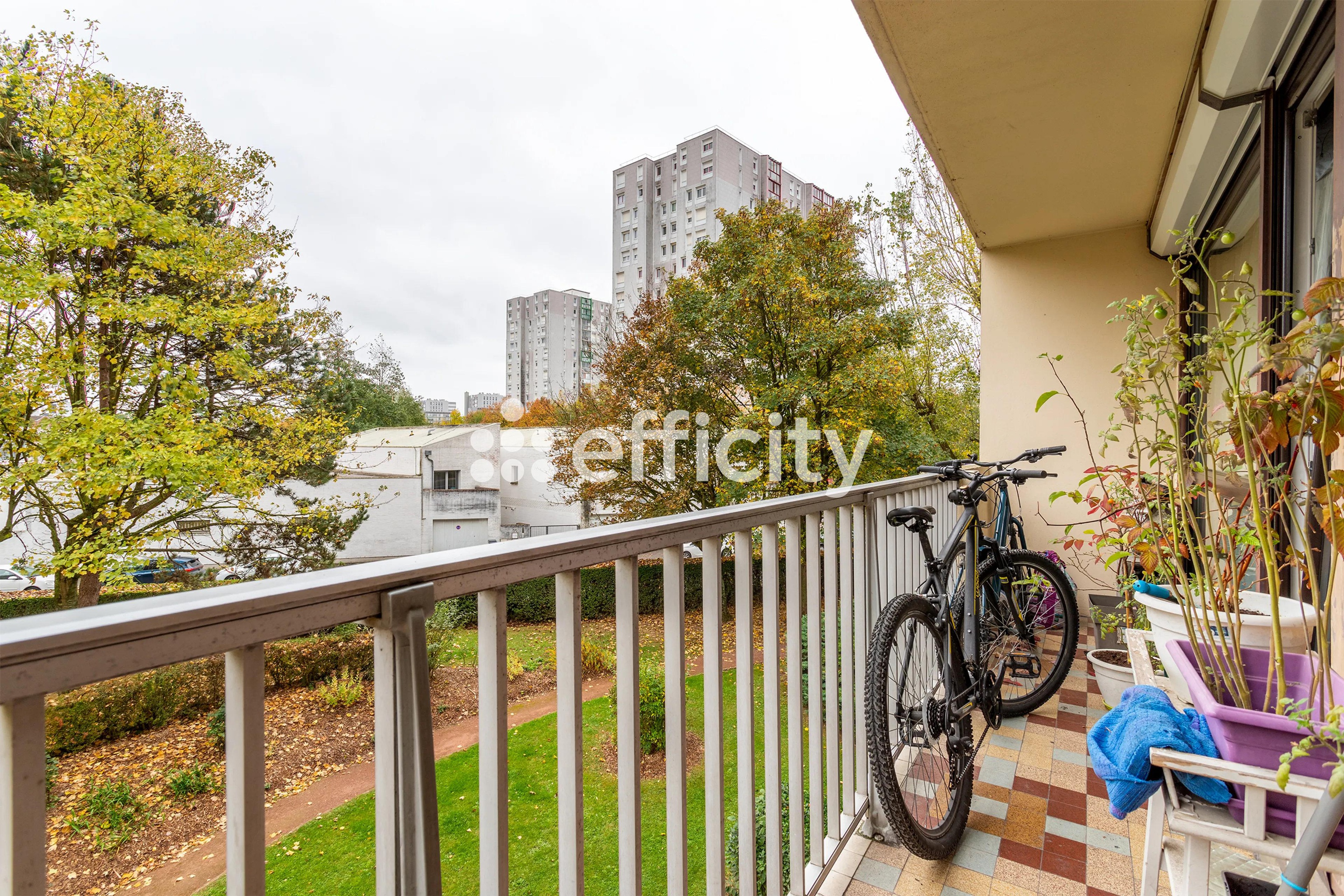 Achat immobilier Appartement 2 pièces  51m2 à Lille (59000) - Photo n°1