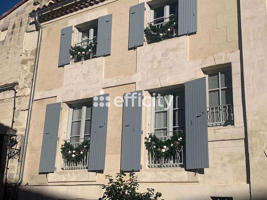 maison 4 pièces - 136m2 à Châteaurenard (13160)