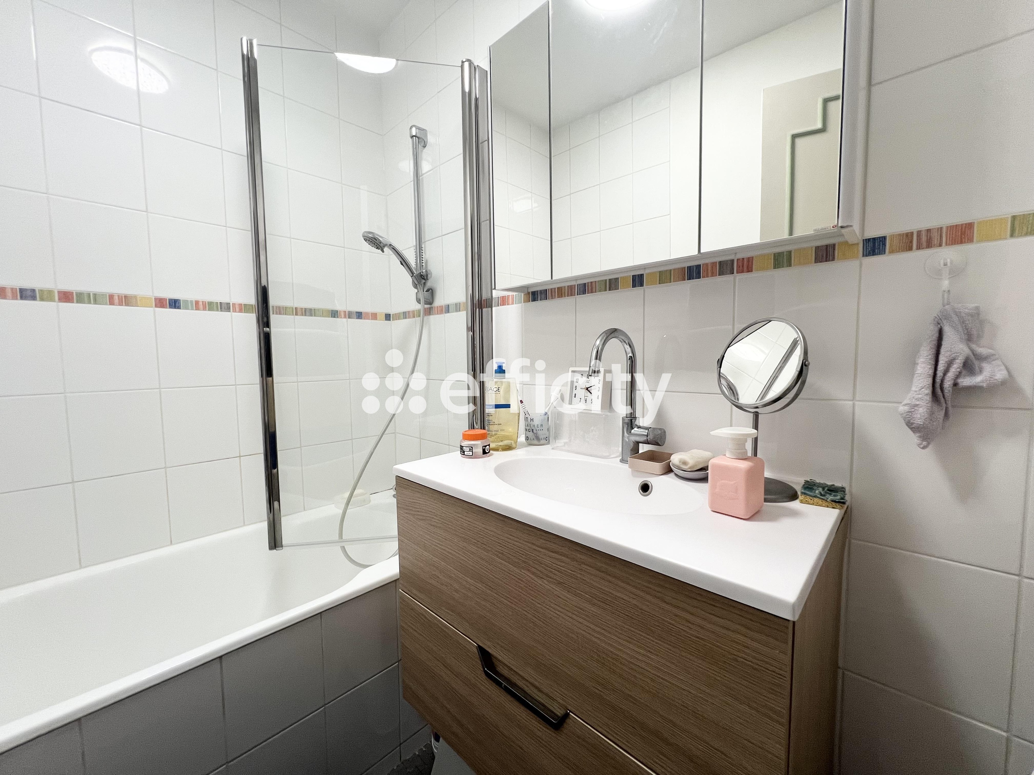 Achat immobilier Appartement 5 pièces  71m2 à Tours (37000) - Photo n°5