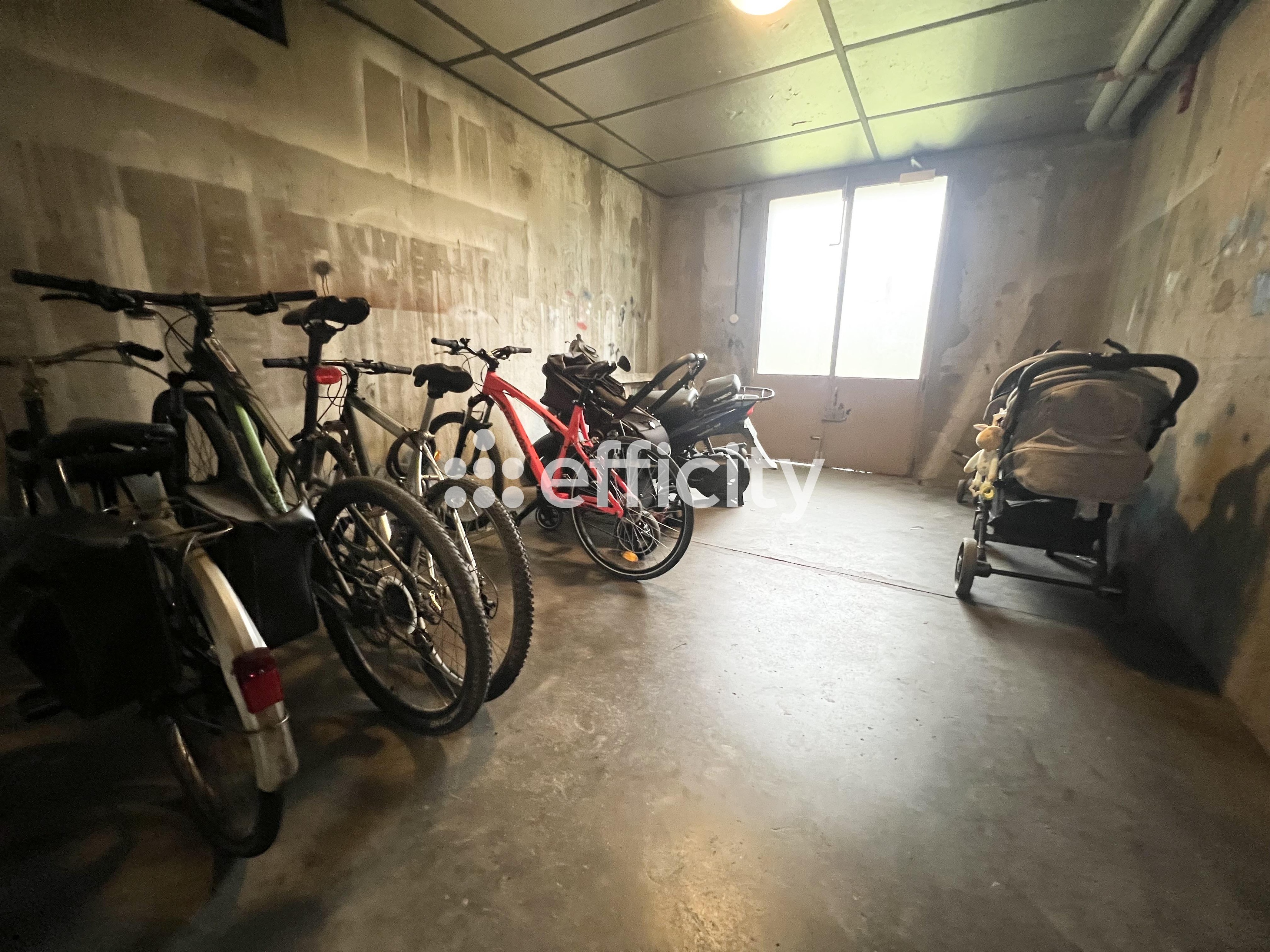 Achat immobilier Appartement 5 pièces  71m2 à Tours (37000) - Photo n°8