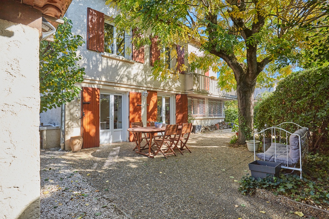 maison 6 pièces - 140m2 à Aix-en-Provence (13080)