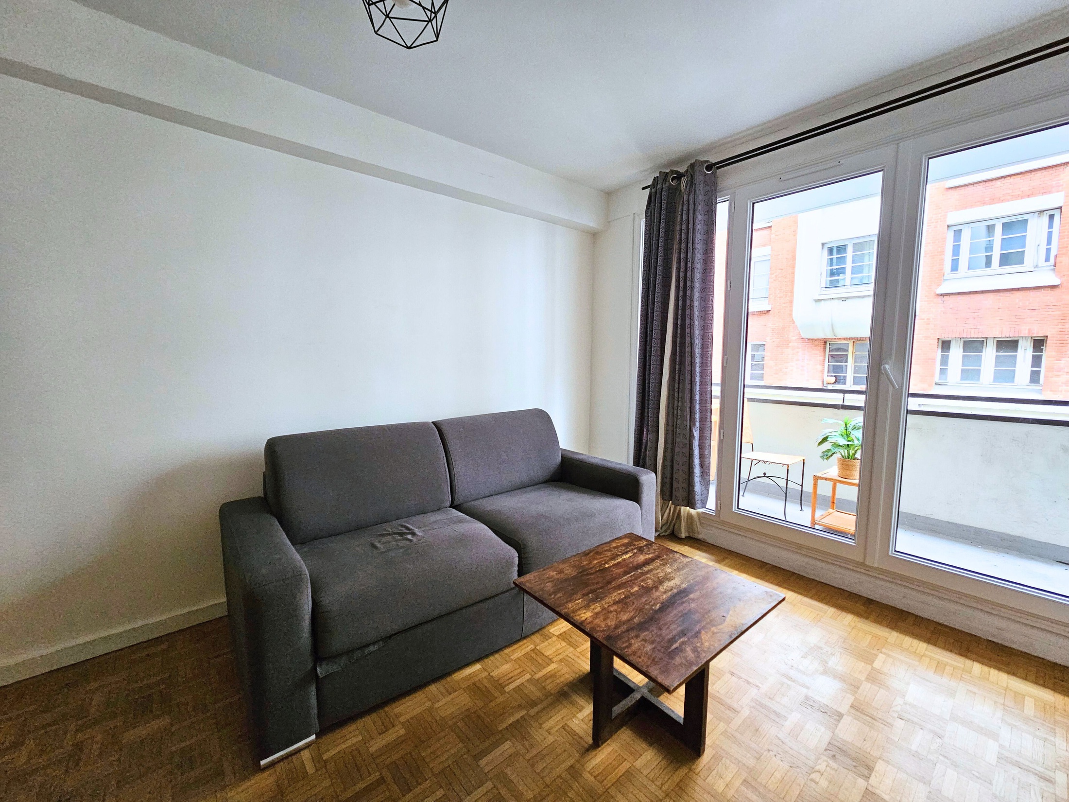 appartement 1 pièces - 25m2 à Paris (75020)
