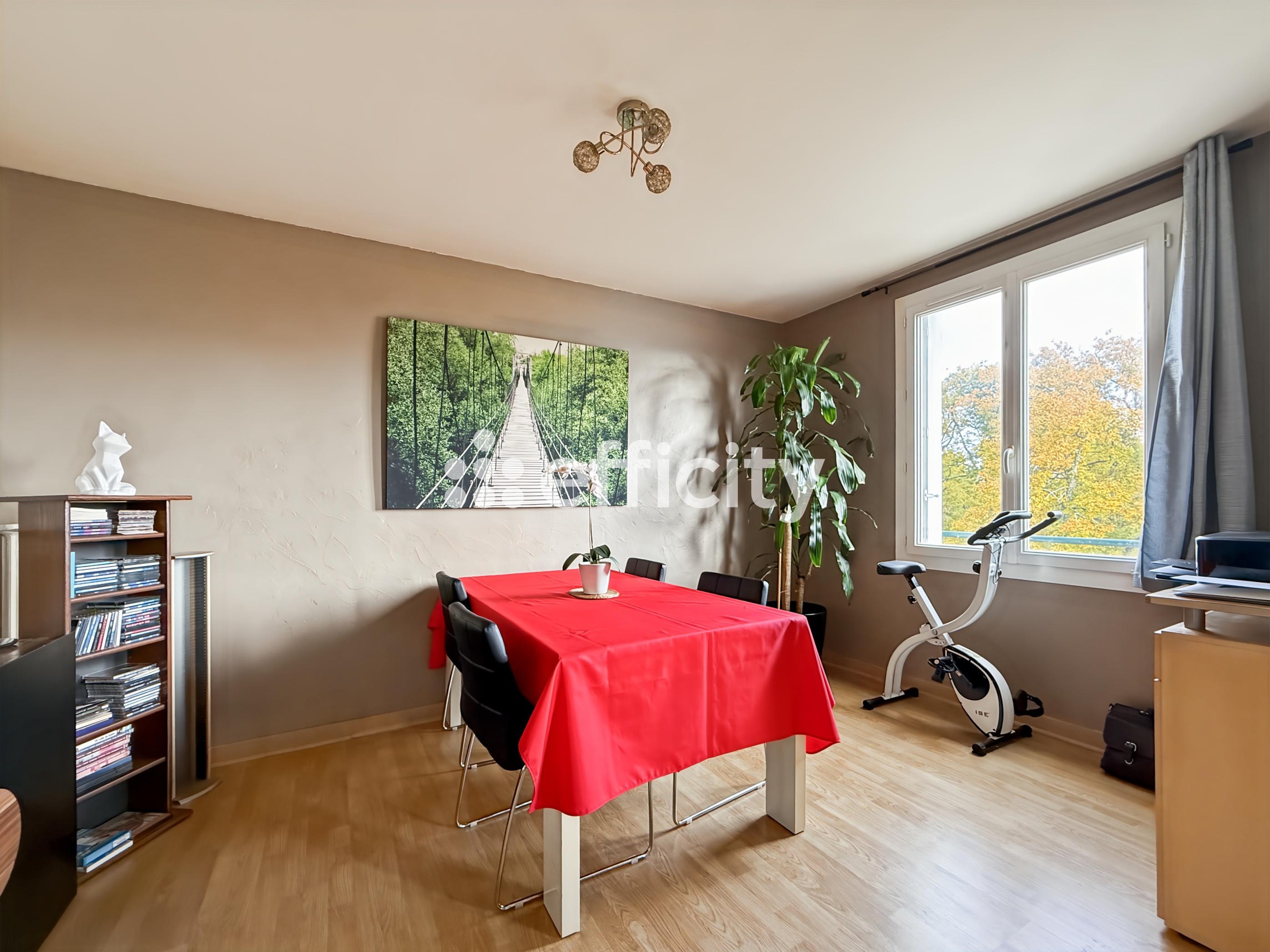 Achat immobilier Appartement 5 pièces  97m2 à Tours (37200) - Photo n°17