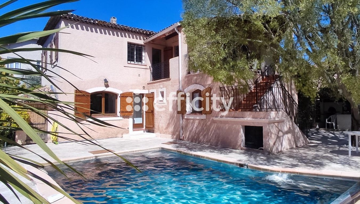 Achat immobilier Maison 6 pièces  205m2 à Aix-en-Provence (13090) - Photo n°1