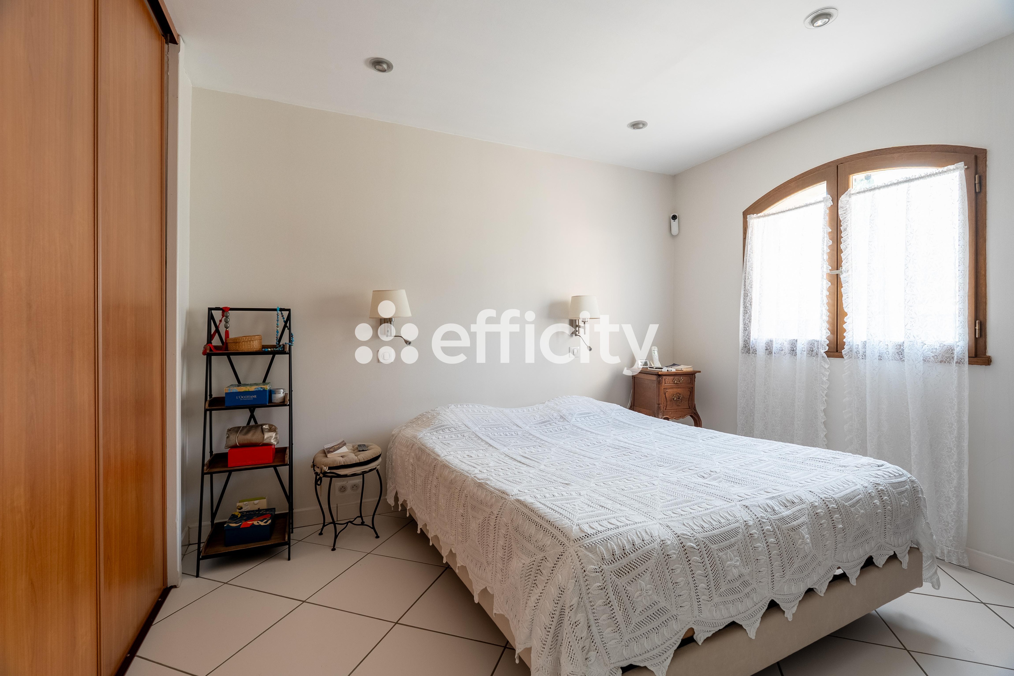 Achat immobilier Maison 6 pièces  205m2 à Aix-en-Provence (13090) - Photo n°9