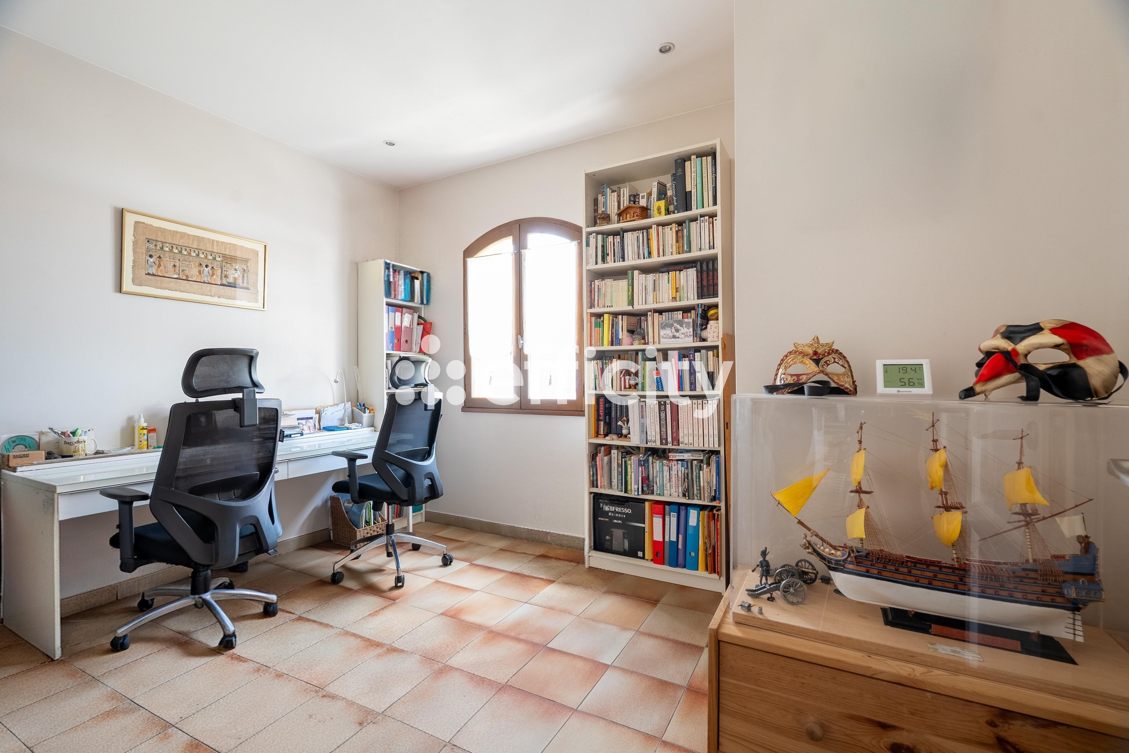 Achat immobilier Maison 6 pièces  205m2 à Aix-en-Provence (13090) - Photo n°7