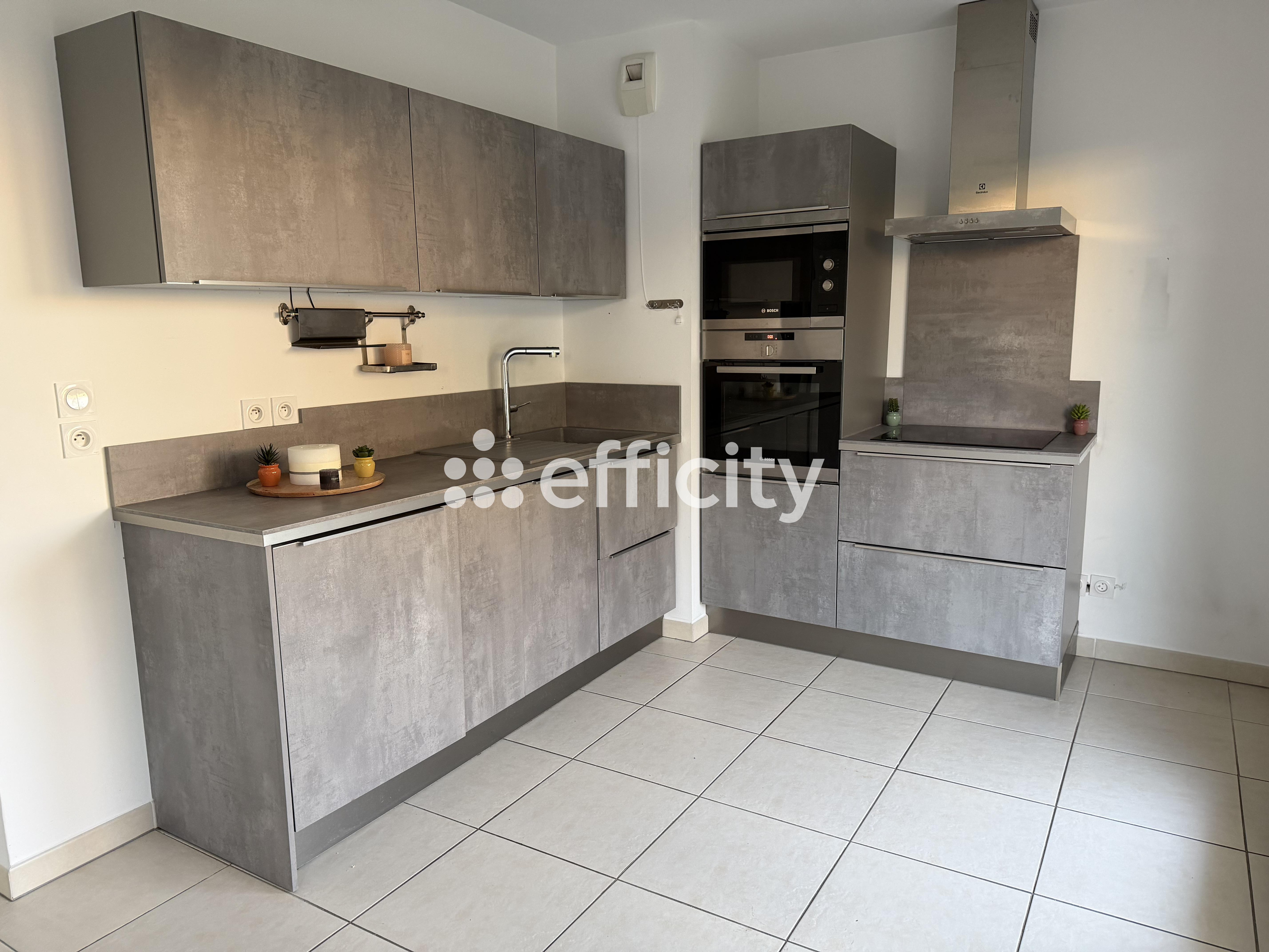 Achat immobilier Appartement 2 pièces  42m2 à Marseille (13012) - Photo n°4