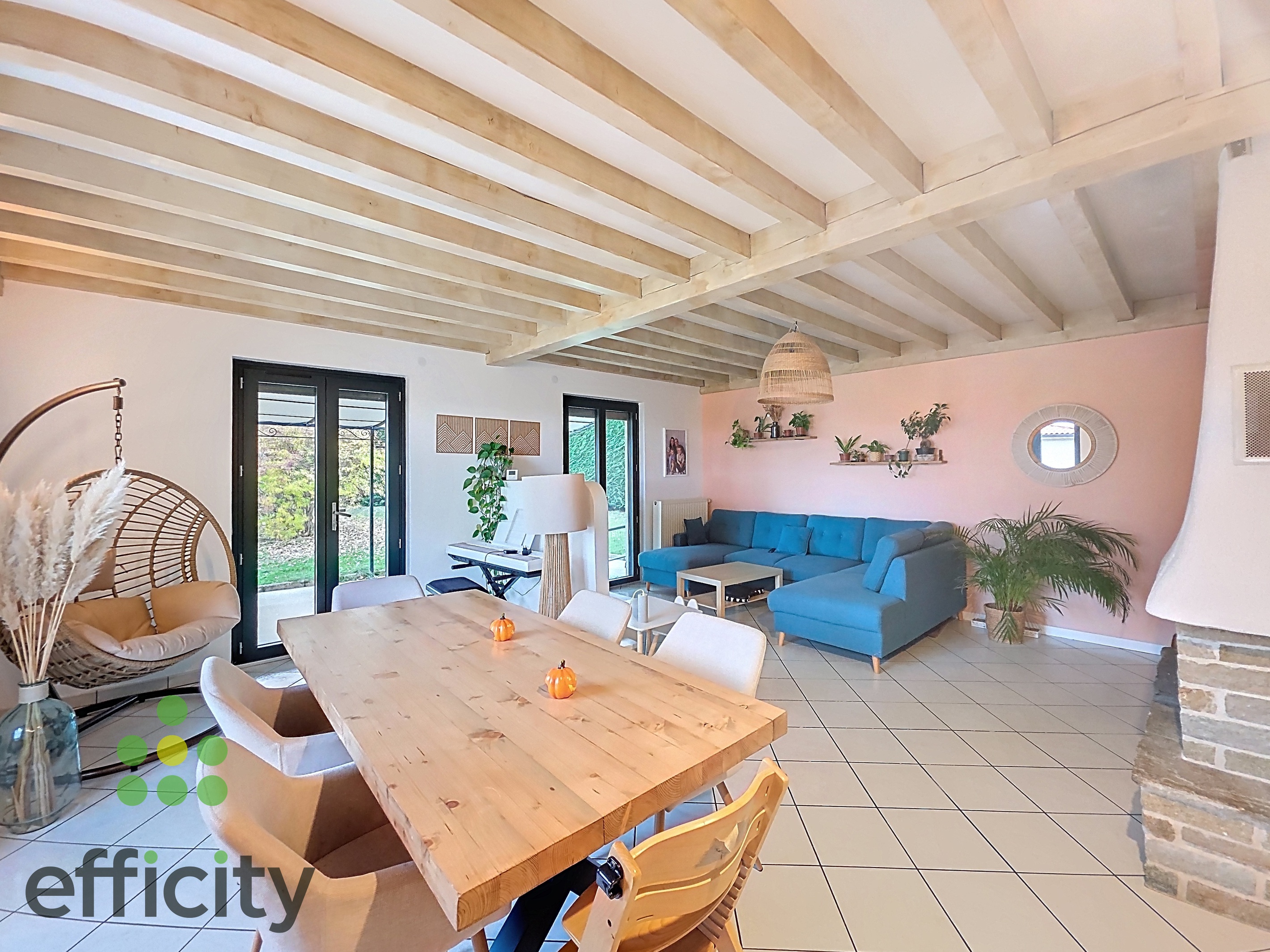 Achat immobilier Maison 5 pièces  175m2 à Saint-Romain-en-Jarez (42800) - Photo n°1