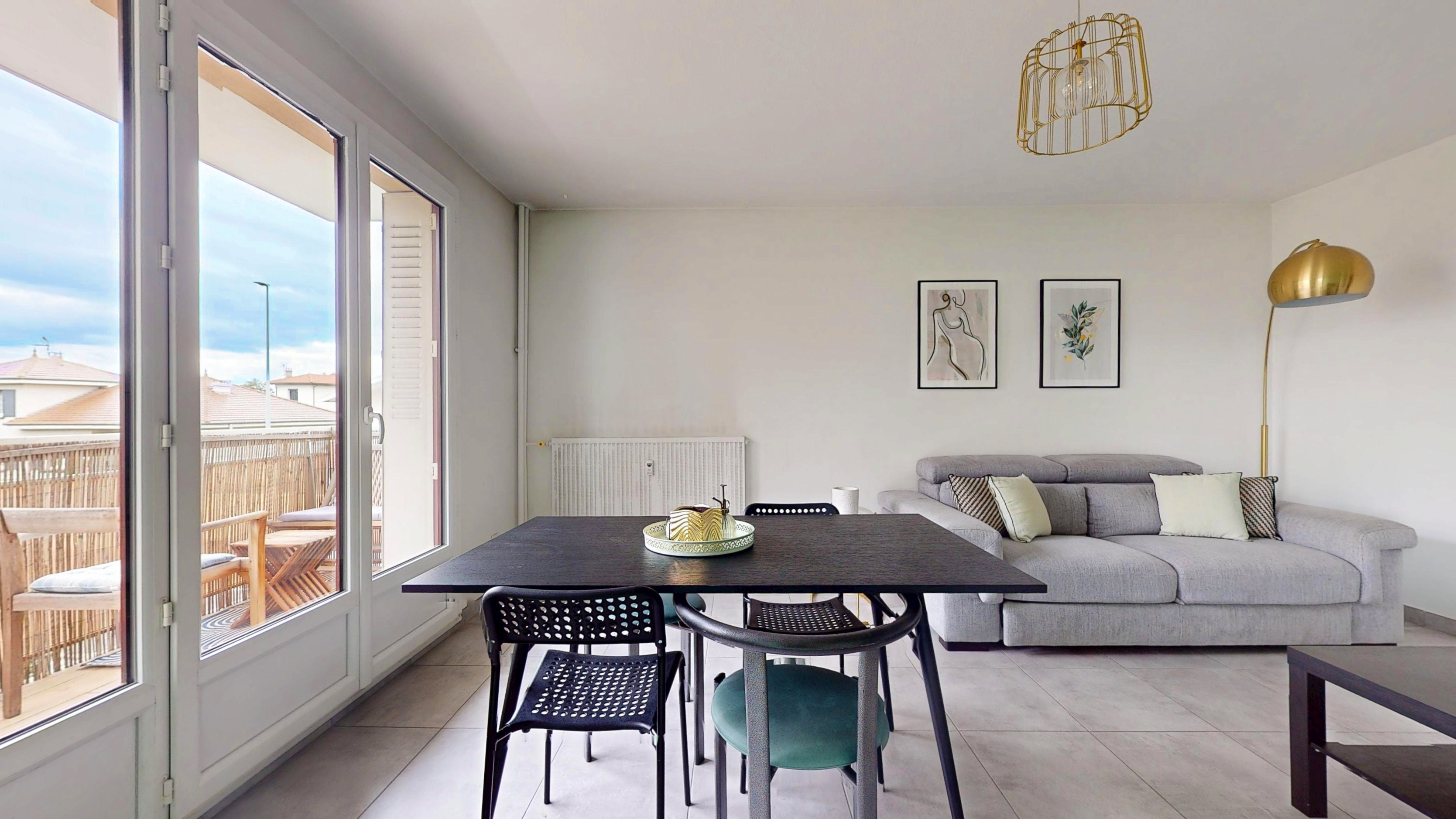 appartement 2 pièces - 55m2 à Bron (69500)