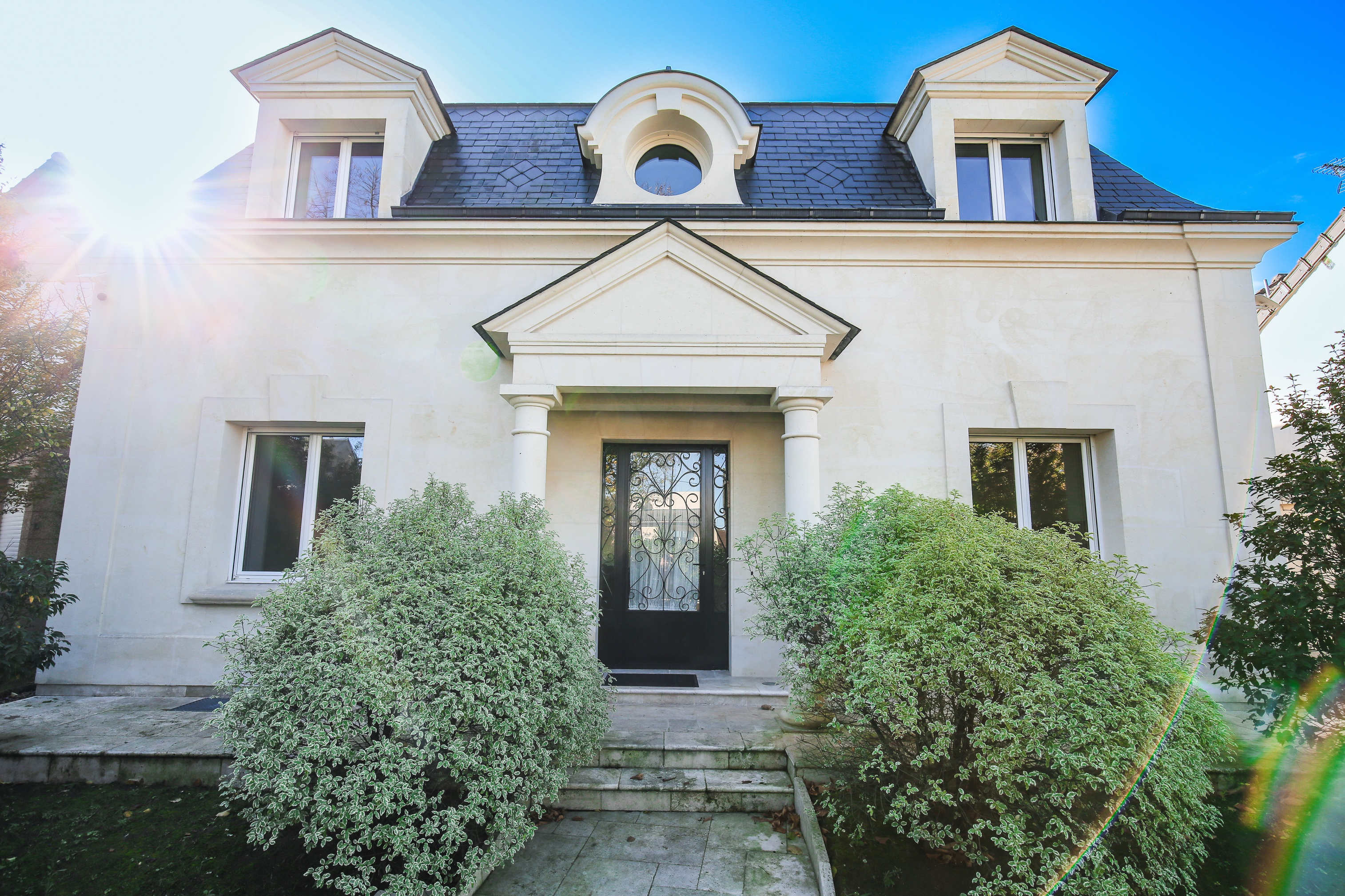 maison 6 pièces - 192m2 à Rueil-Malmaison (92500)