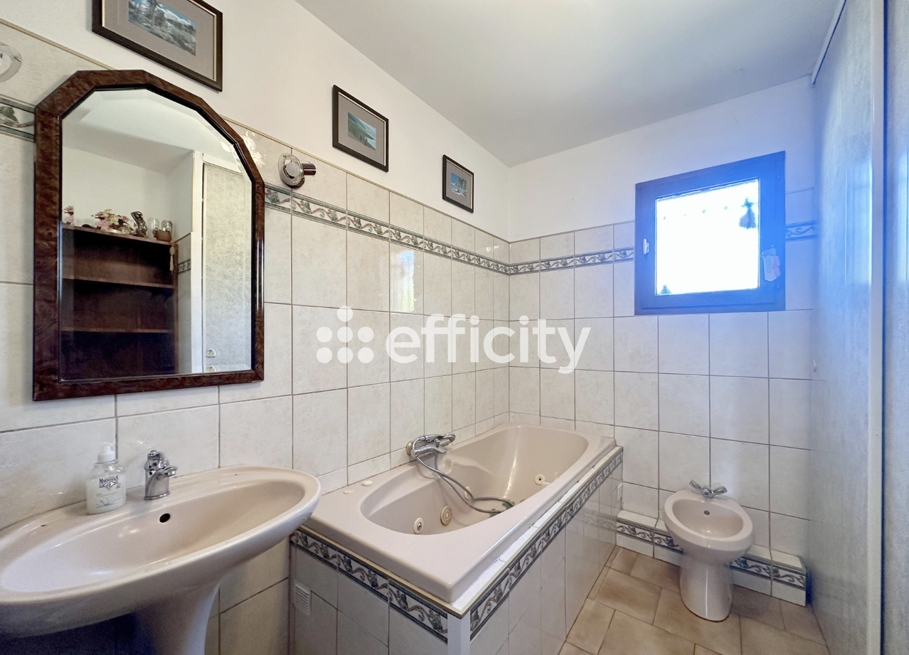 Achat immobilier Maison 4 pièces  75m2 à Plan-de-Cuques (13380) - Photo n°9