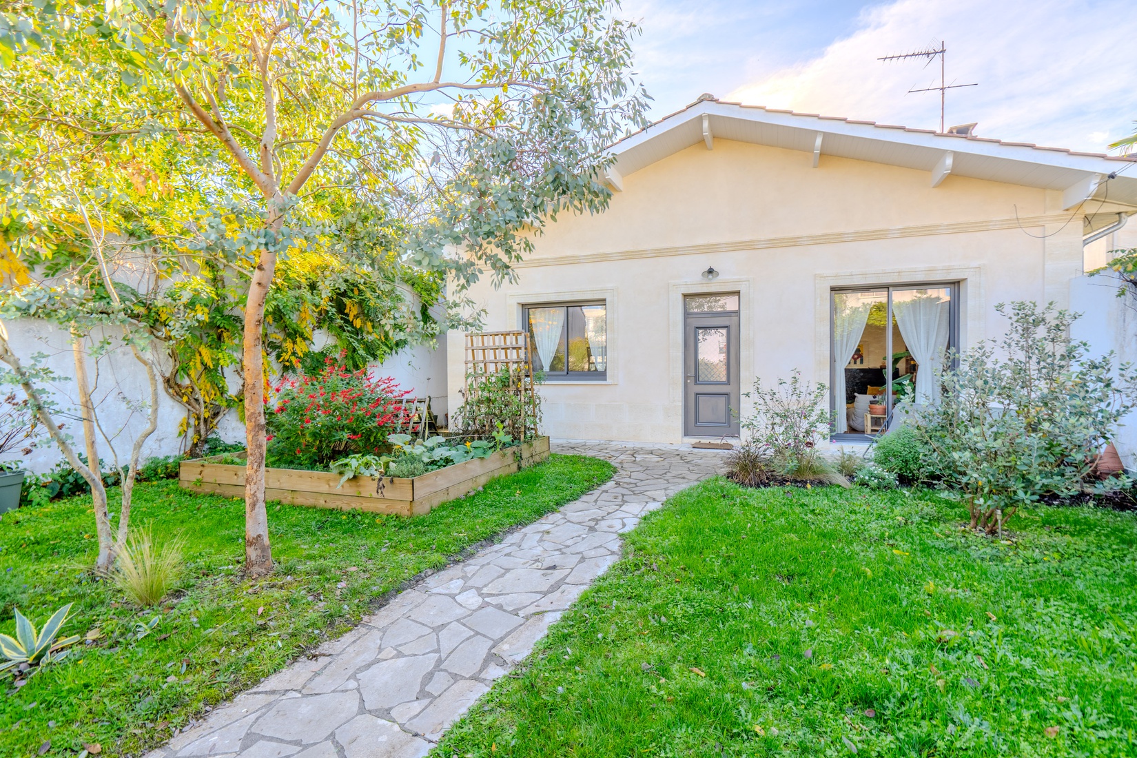 maison 5 pièces - 140m2 à Bordeaux (33200)