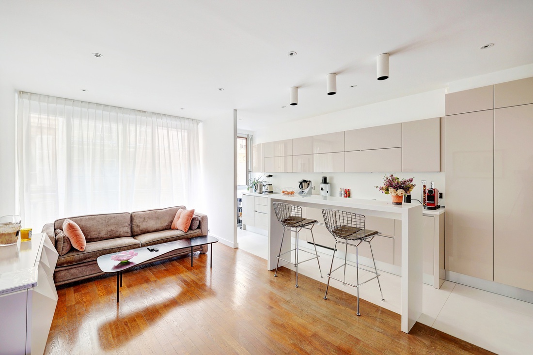 appartement 3 pièces - 90m2 à Paris (75008)