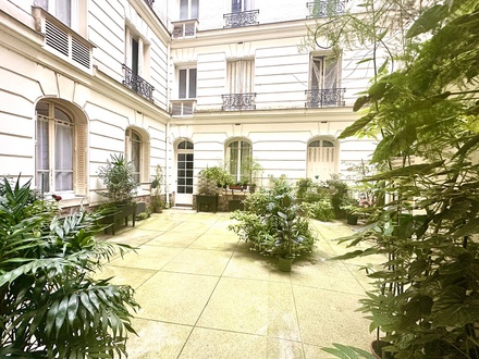 appartement 3 pièces - 61m2 à Paris (75016)