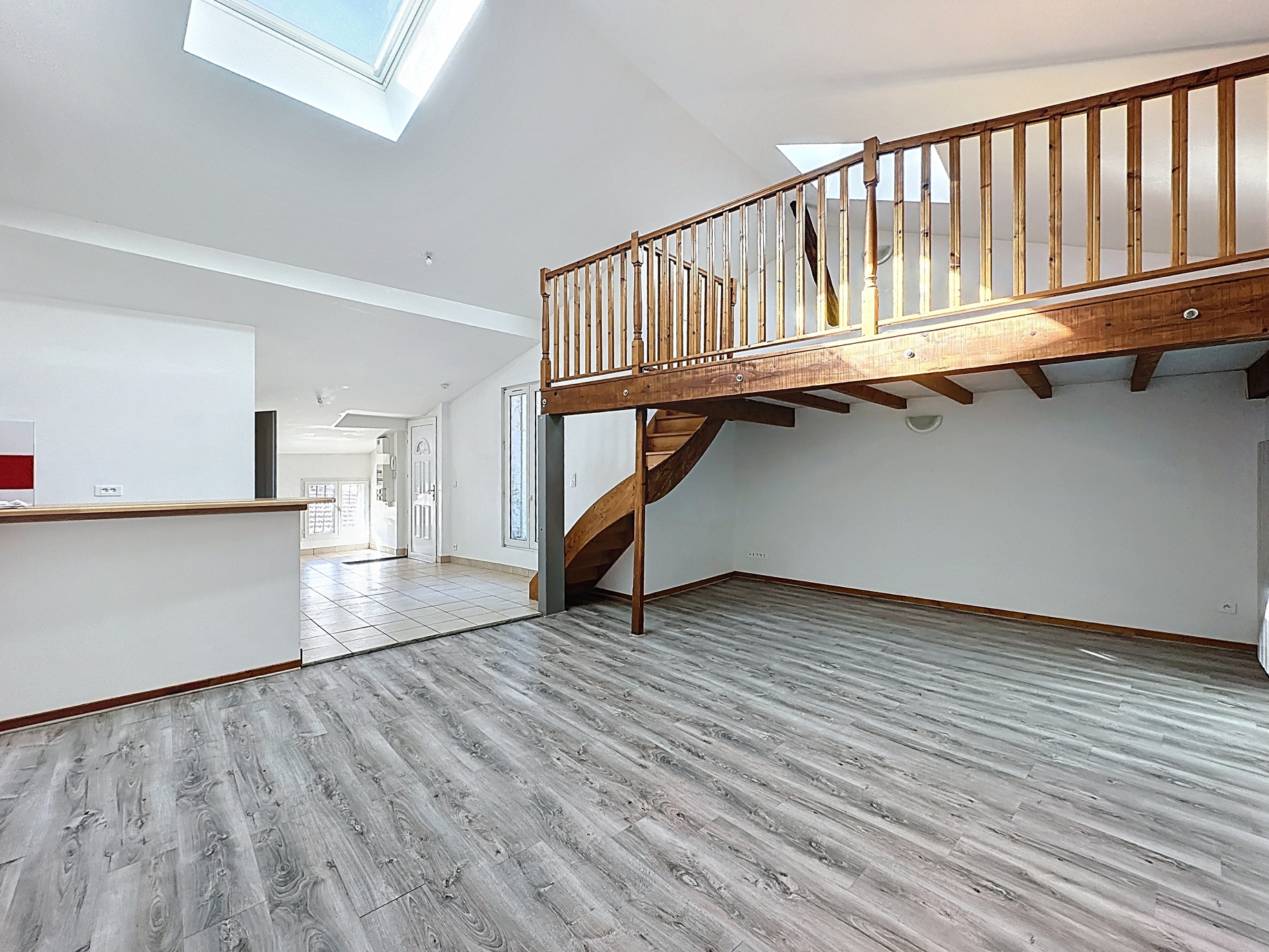 appartement 2 pièces - 64m2 à Loire-sur-Rhône (69700)