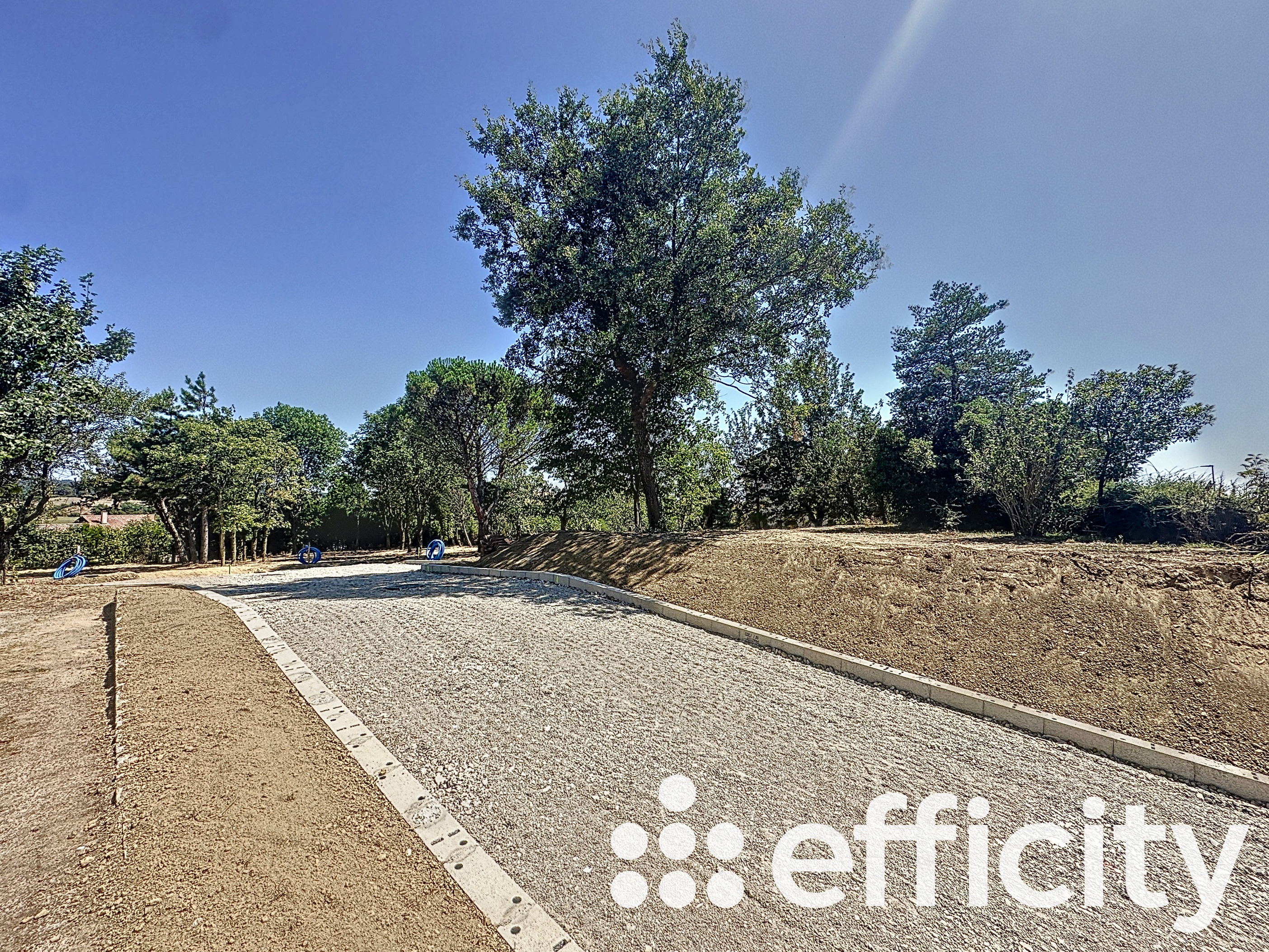 Achat immobilier Terrain   437m2 à Les Haies (69420) - Photo n°6