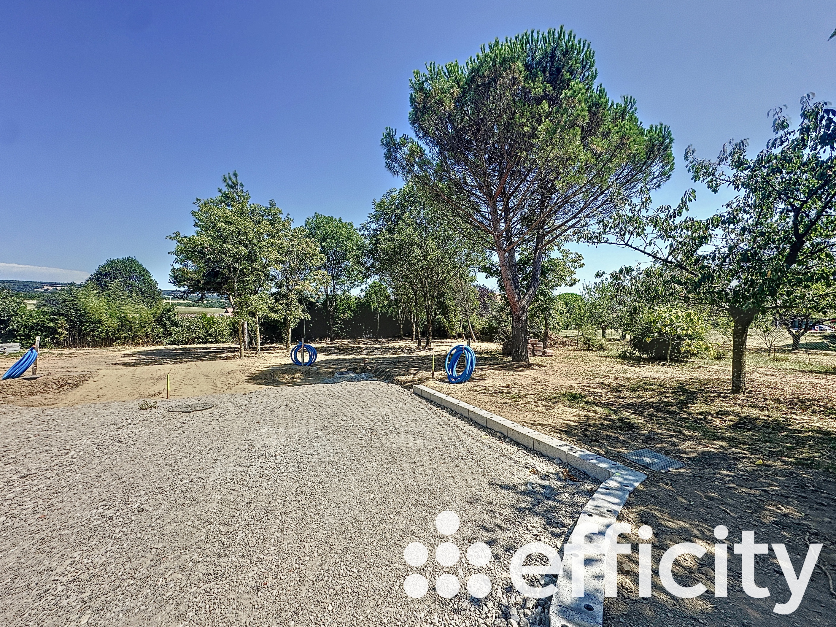 Achat immobilier Terrain   437m2 à Les Haies (69420) - Photo n°4