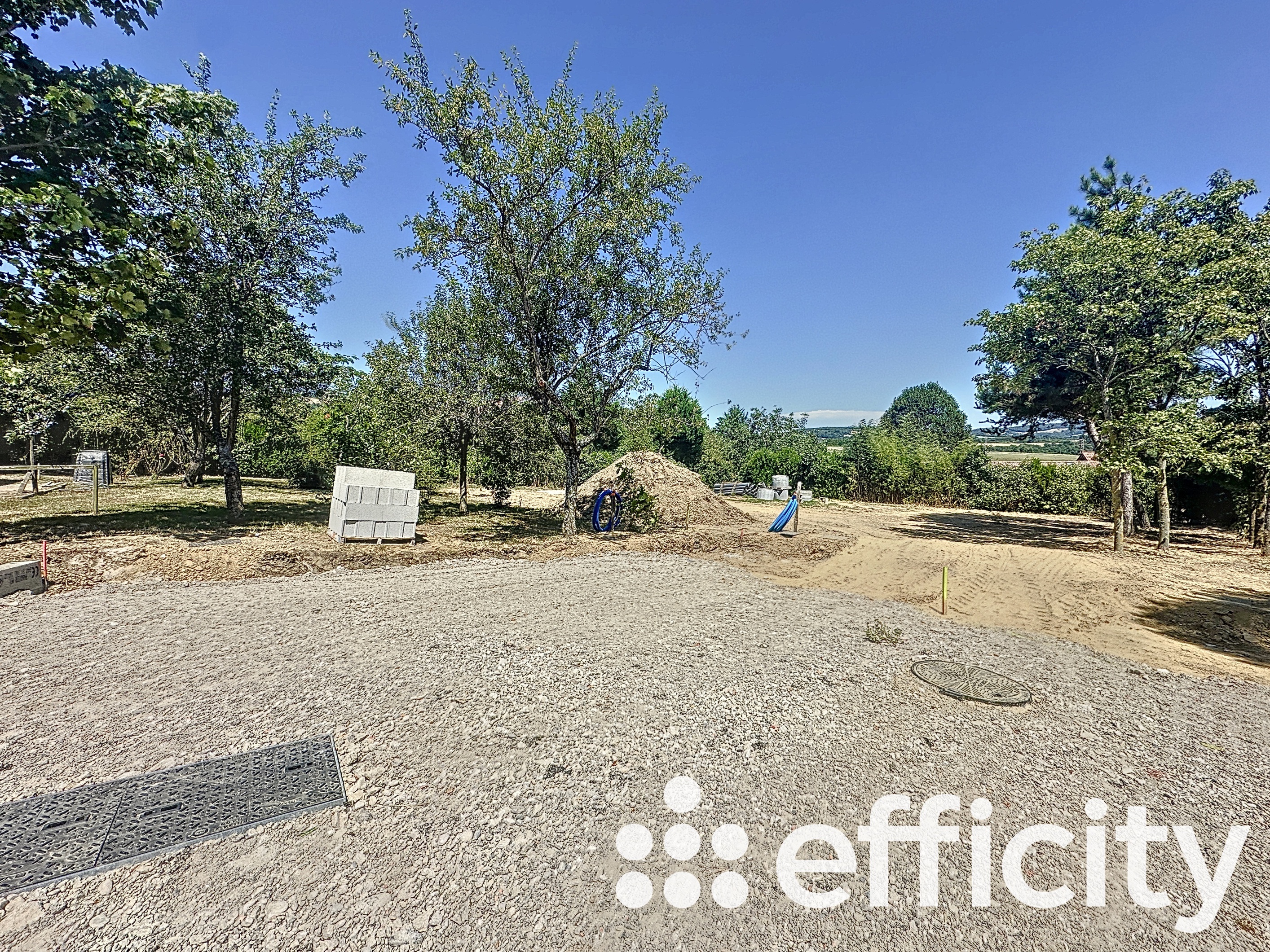 Achat immobilier Terrain   437m2 à Les Haies (69420) - Photo n°5