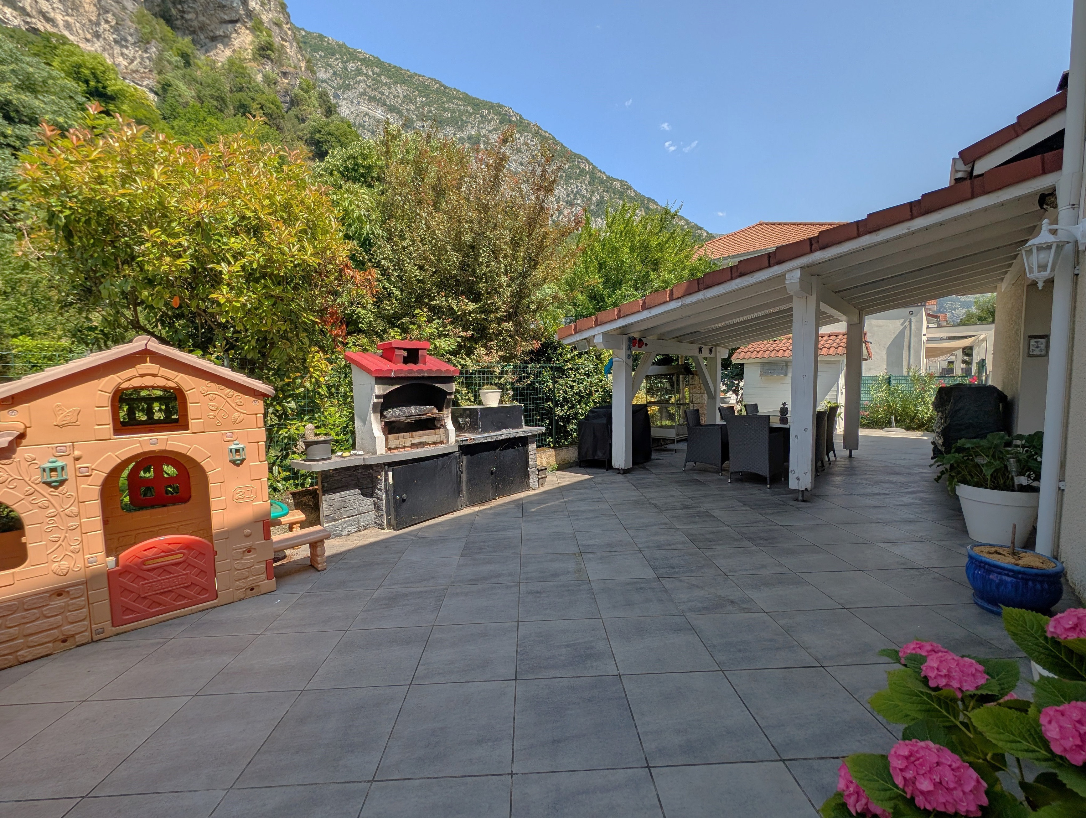 Achat immobilier Maison 6 pièces  150m2 à Fontanil-Cornillon (38120) - Photo n°16