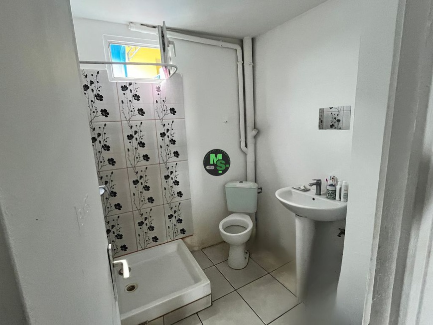 Achat immobilier Immeuble 19 pièces  460m2 à Le Lamentin (97232) - Photo n°5