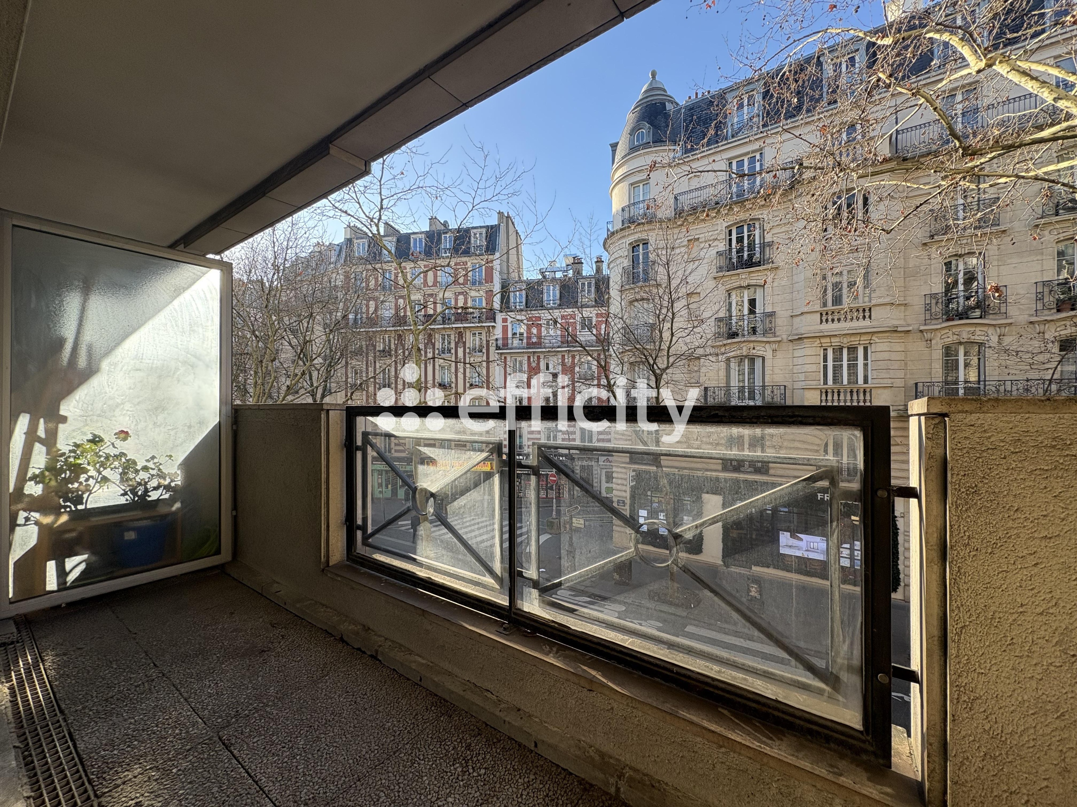 Achat immobilier Appartement 4 pièces  79m2 à Paris (75020) - Photo n°4