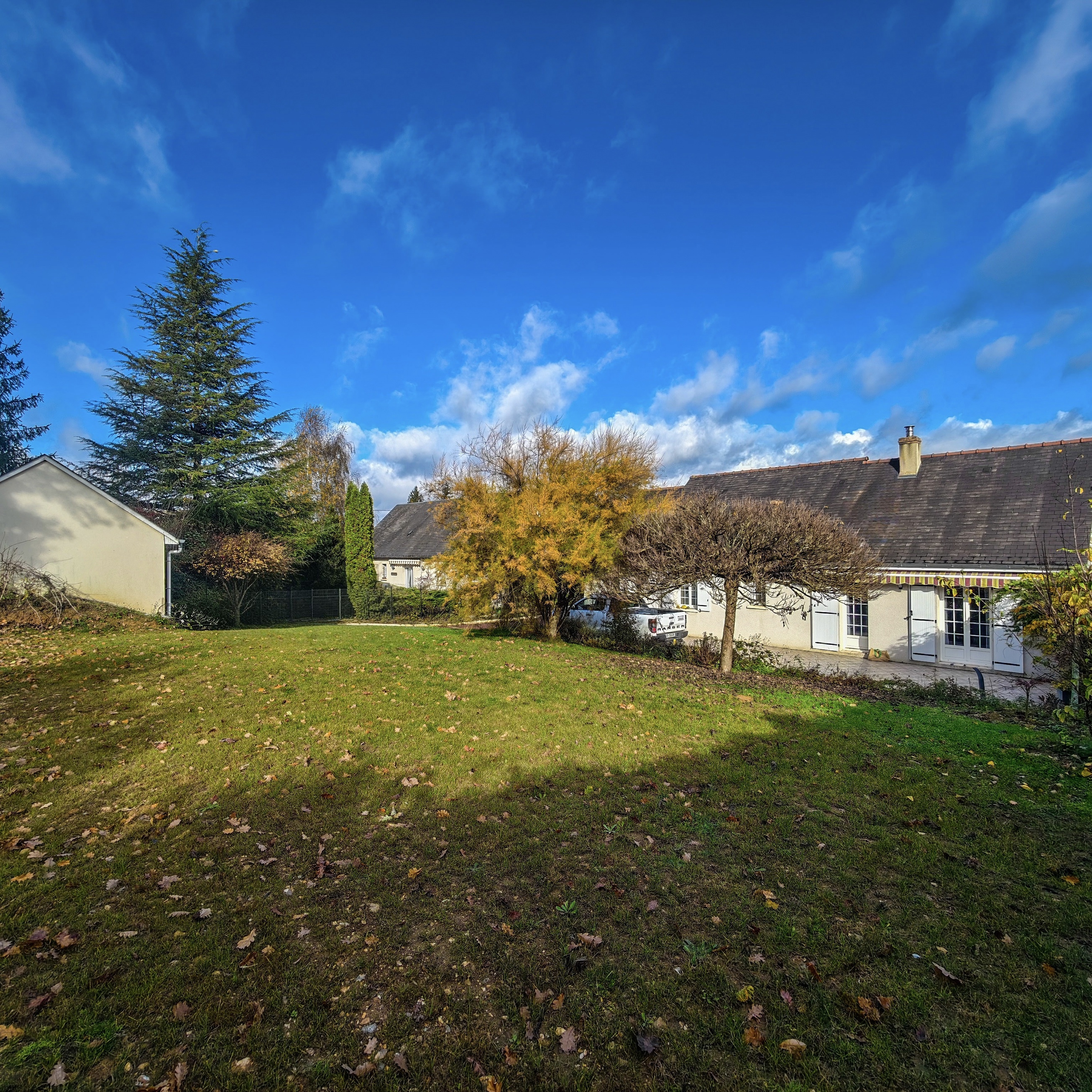 Achat immobilier Maison 5 pièces  110m2 à Neuillé-Pont-Pierre (37360) - Photo n°1
