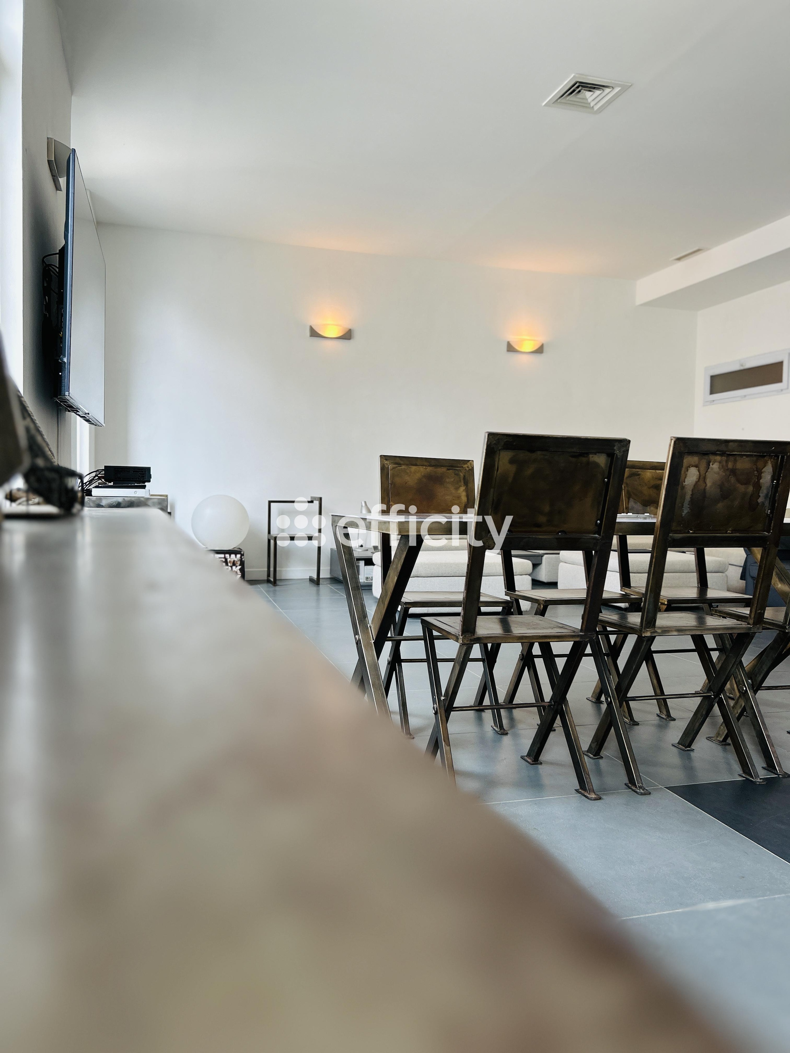 Achat immobilier Appartement 4 pièces  156m2 à Marseille (13006) - Photo n°4