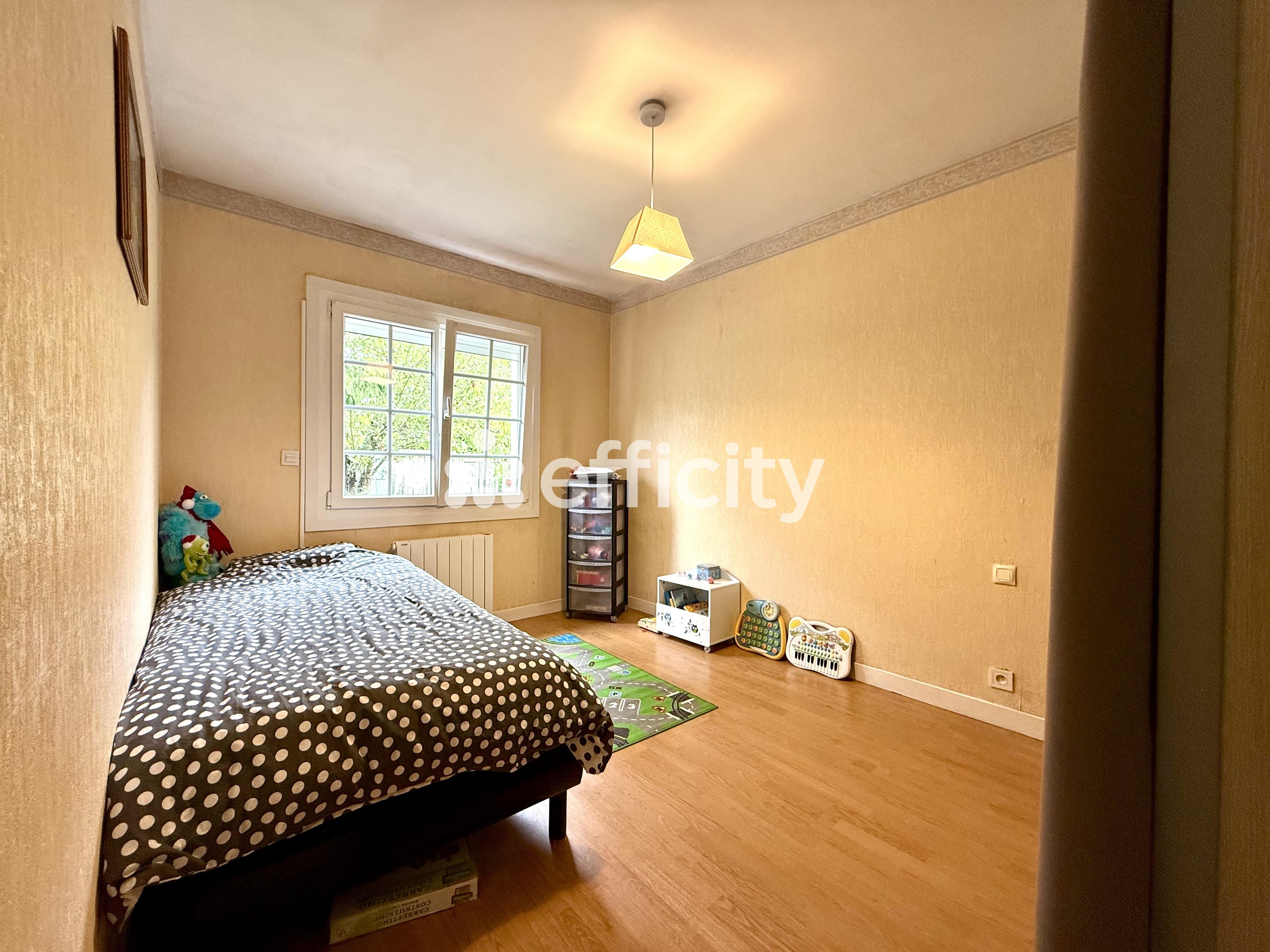 Achat immobilier Maison 6 pièces  145m2 à Saint-Cyr-en-Val (45590) - Photo n°8