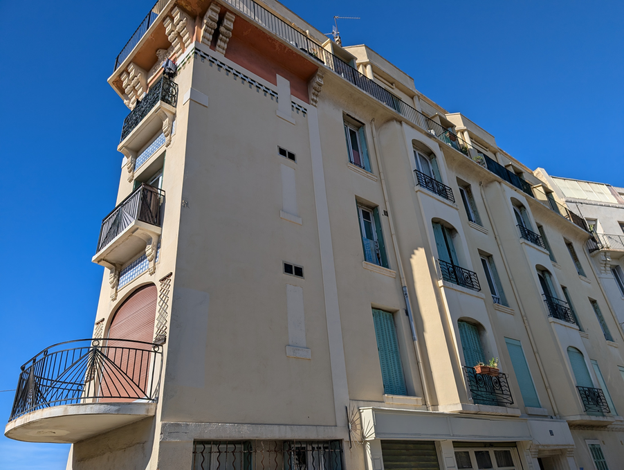 Achat immobilier Appartement 2 pièces  49m2 à Marseille (13007) - Photo n°1