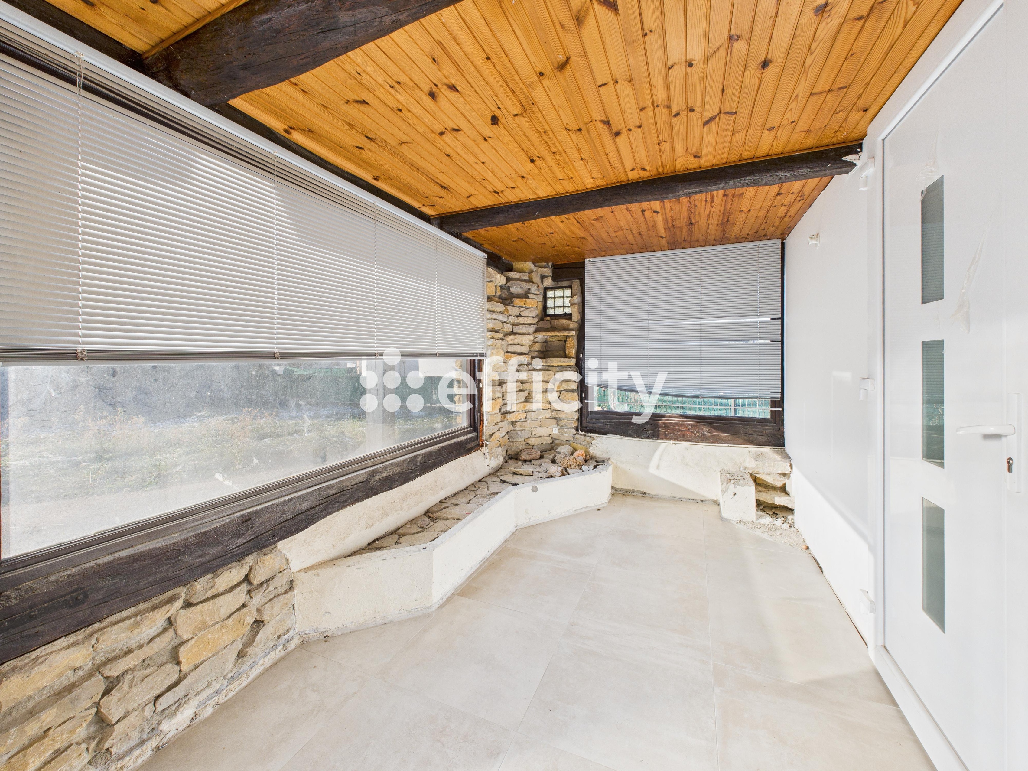 Achat immobilier Maison 8 pièces  189m2 à Péronnas (01960) - Photo n°17