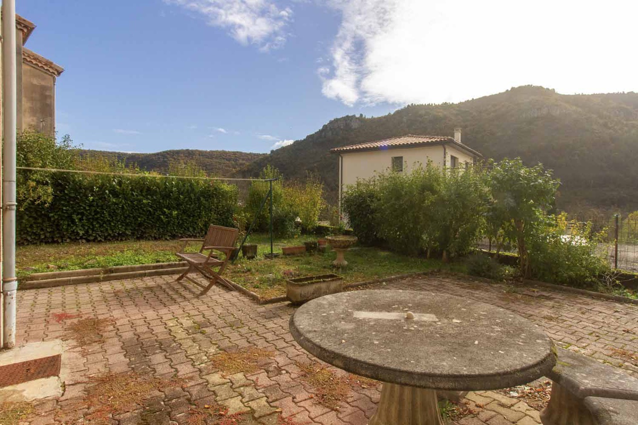 Achat immobilier Maison 5 pièces  83m2 à Saint-Julien-en-Saint-Alban (07000) - Photo n°7