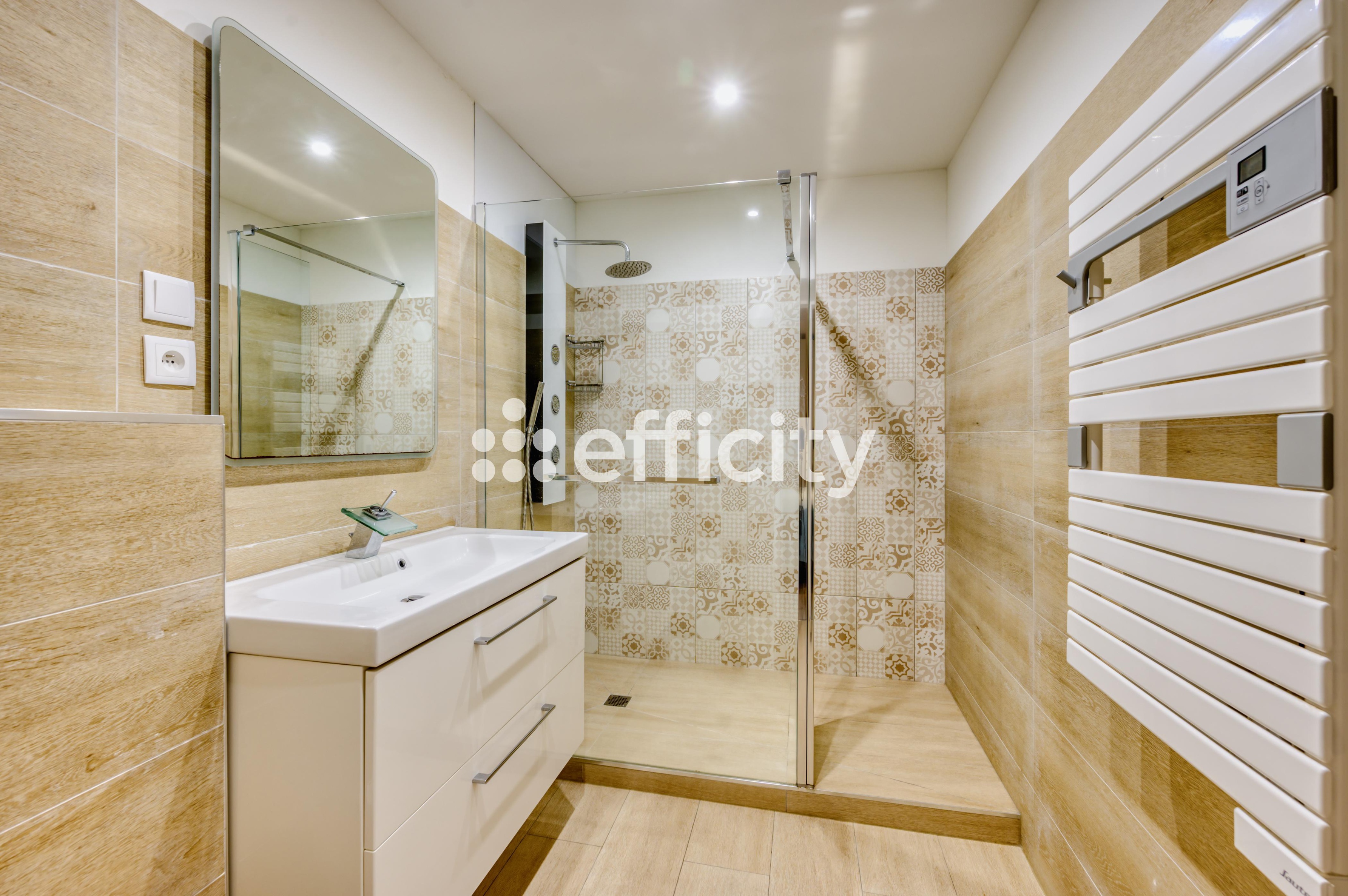 Achat immobilier Appartement 7 pièces  200m2 à Paris (75116) - Photo n°13