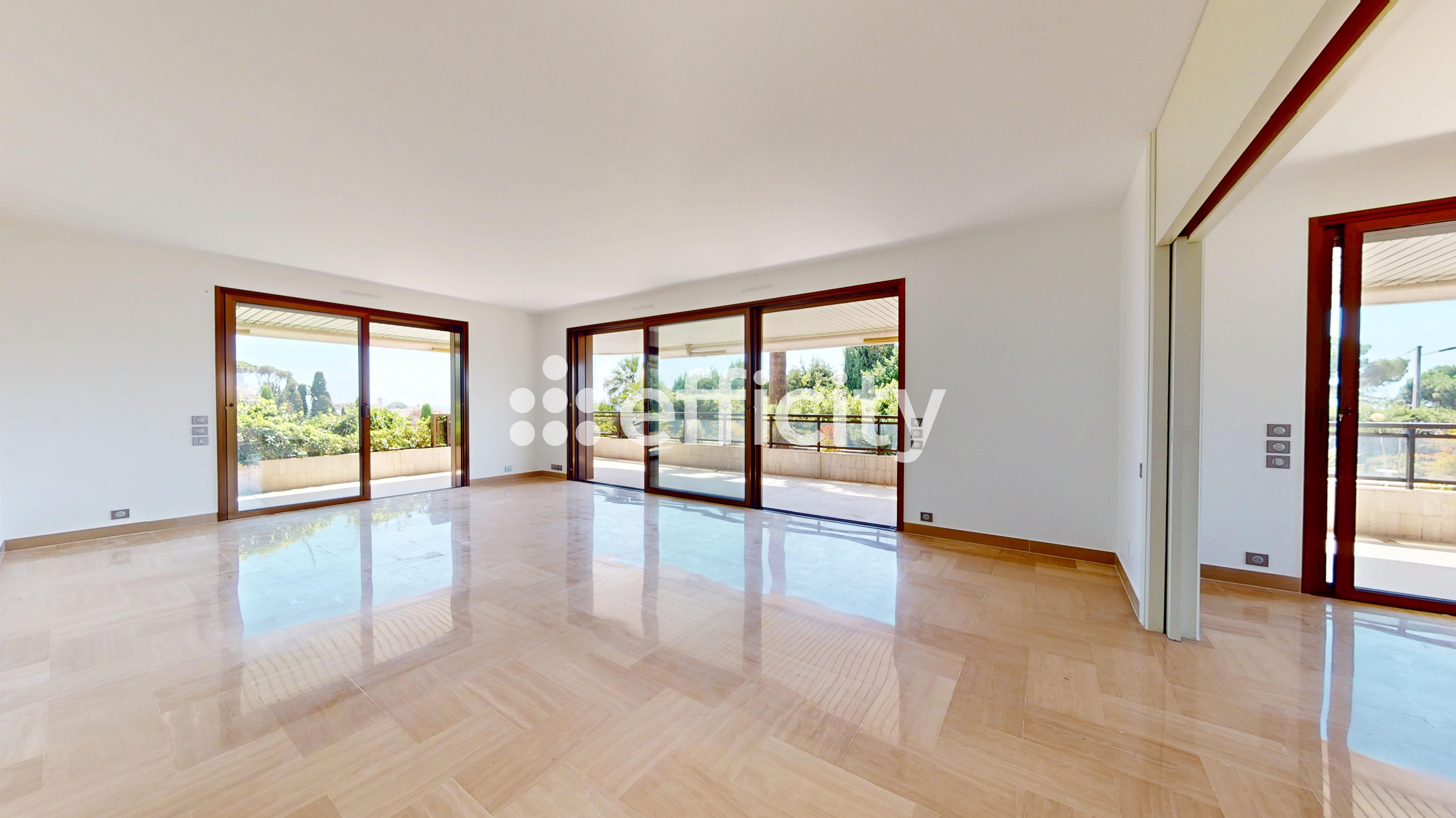 Achat immobilier Appartement 7 pièces  270m2 à Cannes (06400) - Photo n°6