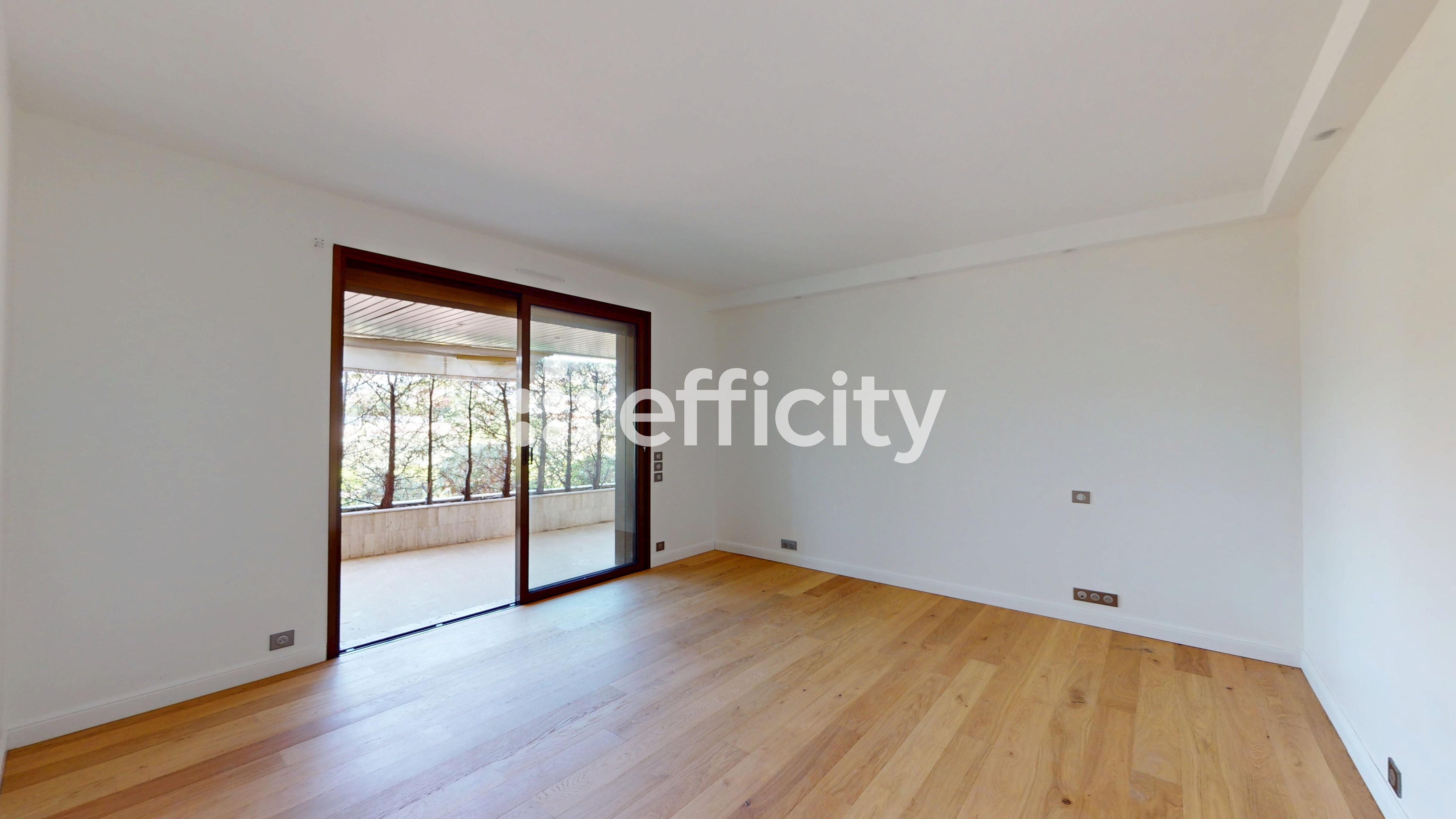 Achat immobilier Appartement 7 pièces  270m2 à Cannes (06400) - Photo n°11
