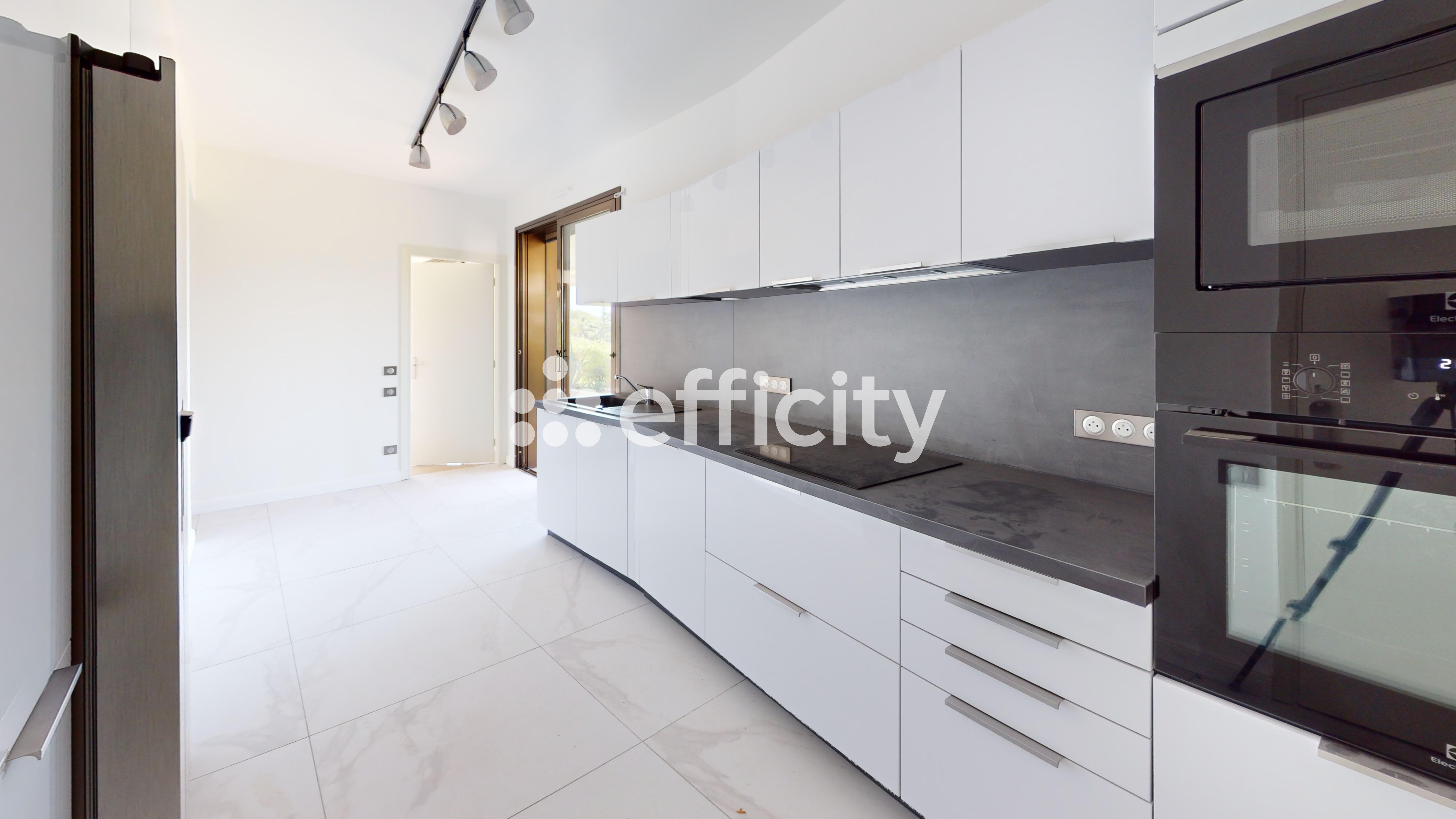 Achat immobilier Appartement 7 pièces  270m2 à Cannes (06400) - Photo n°10