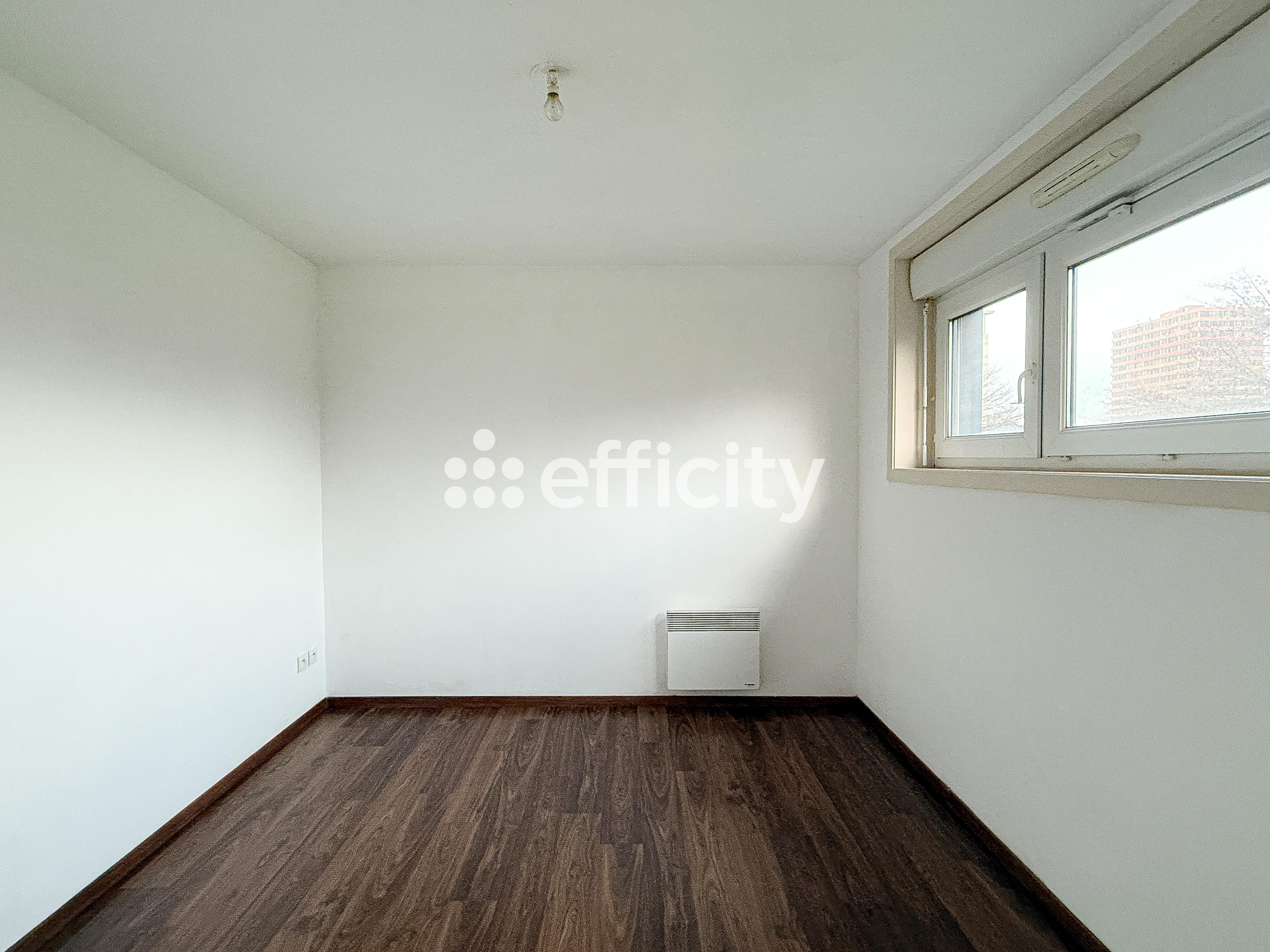 Achat immobilier Appartement 2 pièces  52m2 à Roubaix (59100) - Photo n°6
