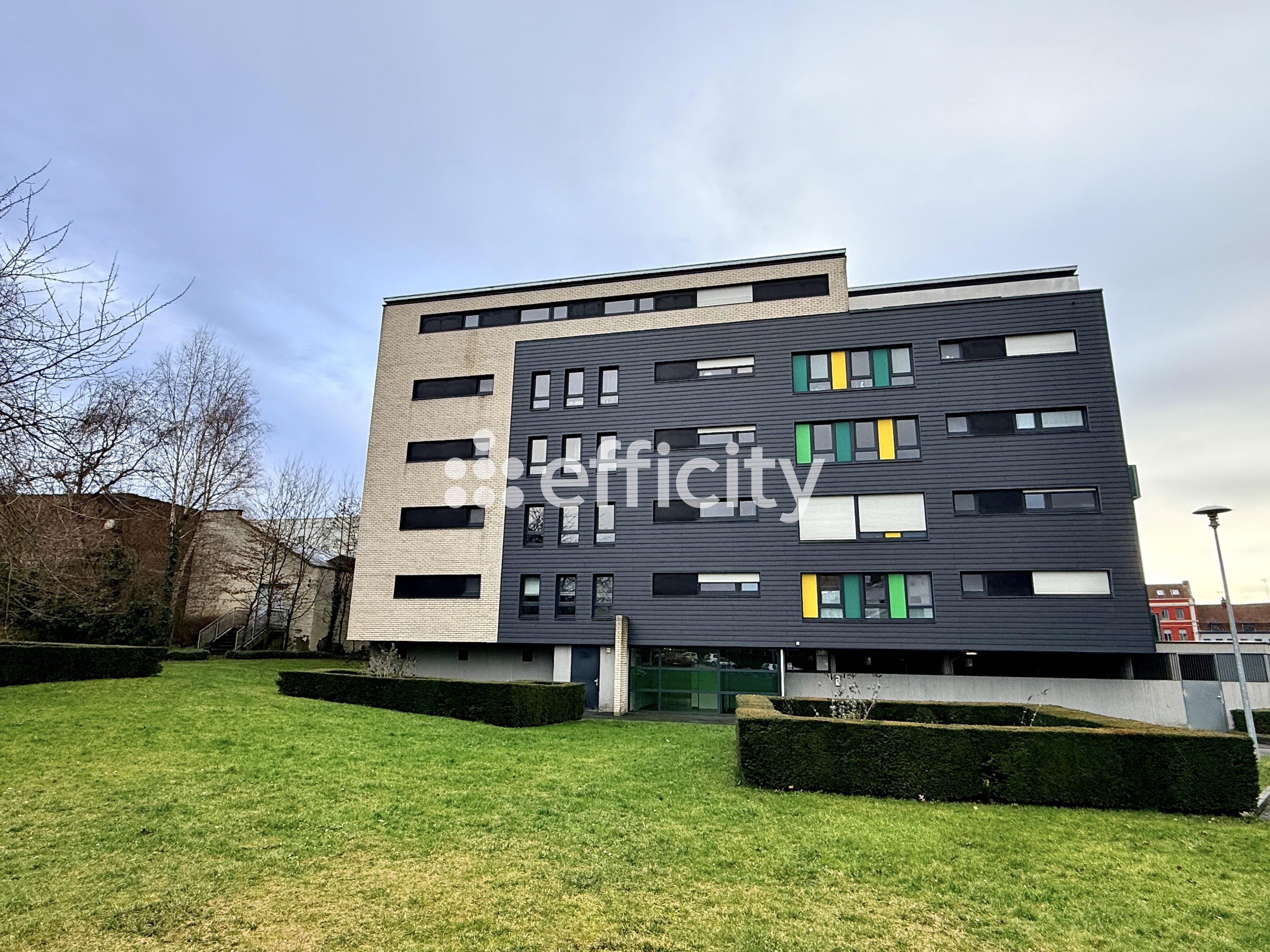 Achat immobilier Appartement 2 pièces  52m2 à Roubaix (59100) - Photo n°1