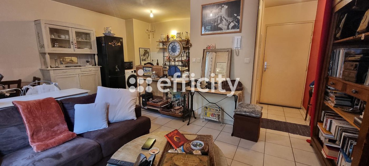 Achat immobilier Appartement 2 pièces  47m2 à Draguignan (83300) - Photo n°4