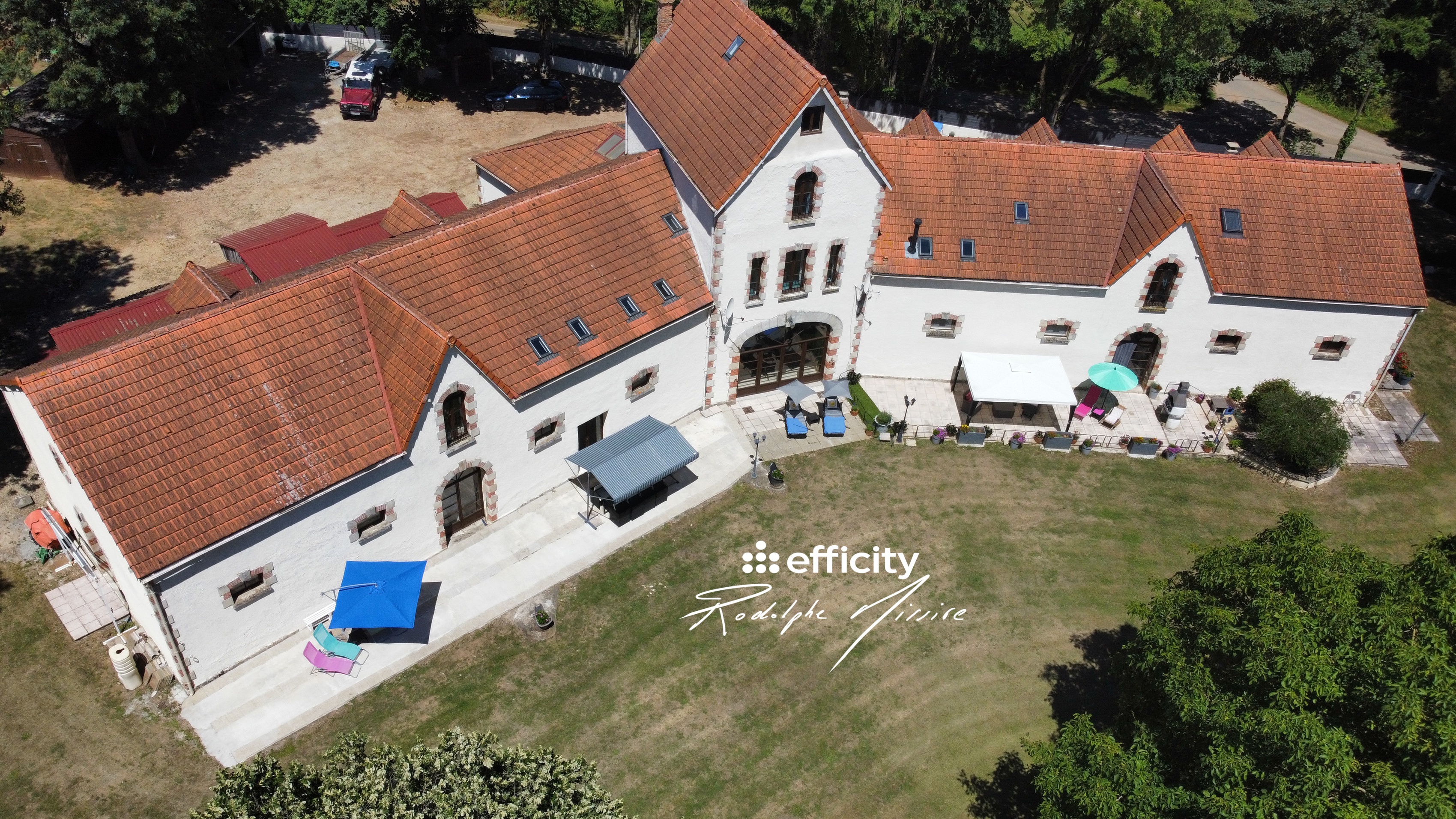 Achat immobilier Maison 30 pièces  815m2 à Coulonges-sur-l'Autize (79160) - Photo n°11