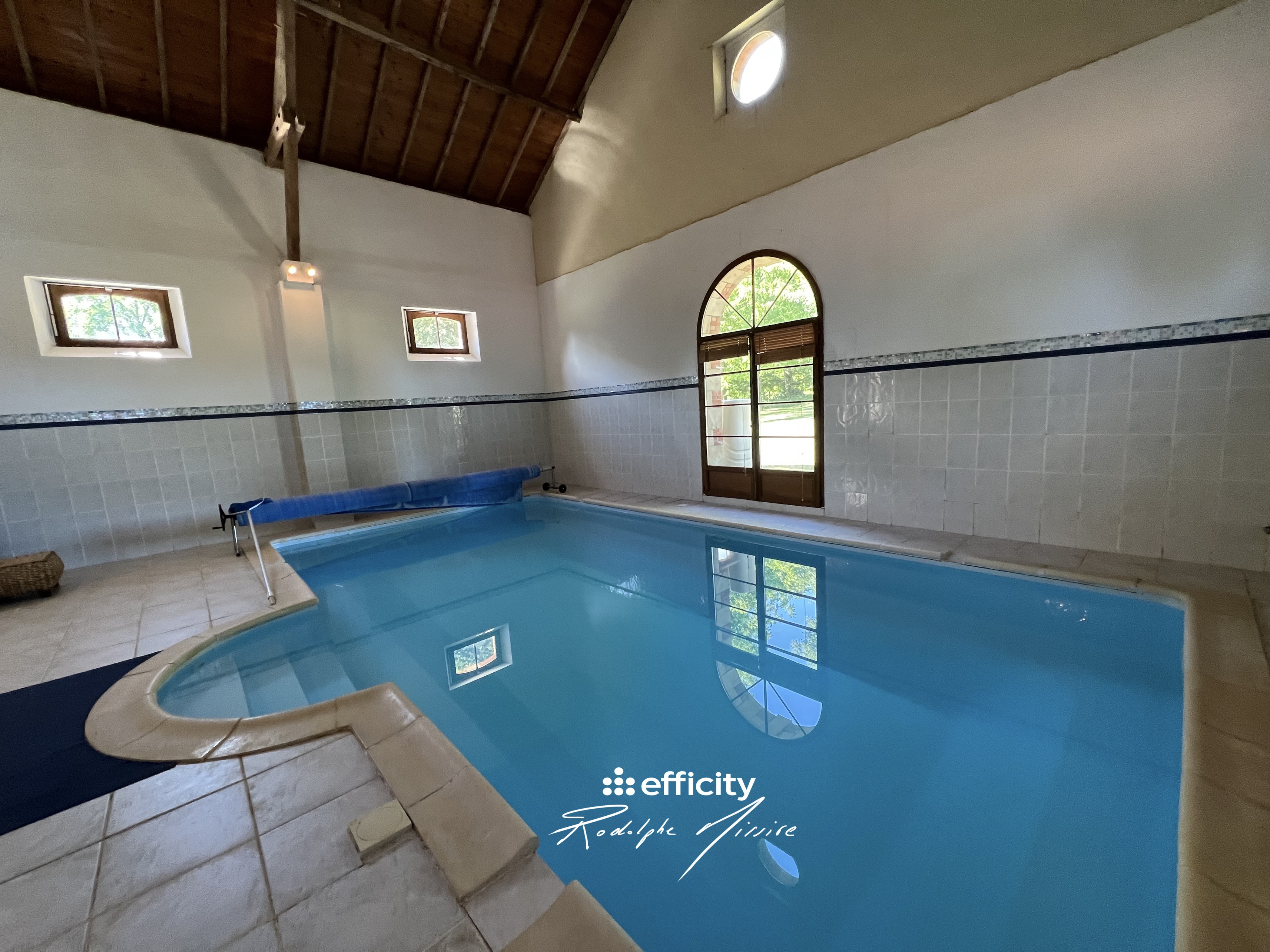 Achat immobilier Maison 30 pièces  815m2 à Coulonges-sur-l'Autize (79160) - Photo n°8