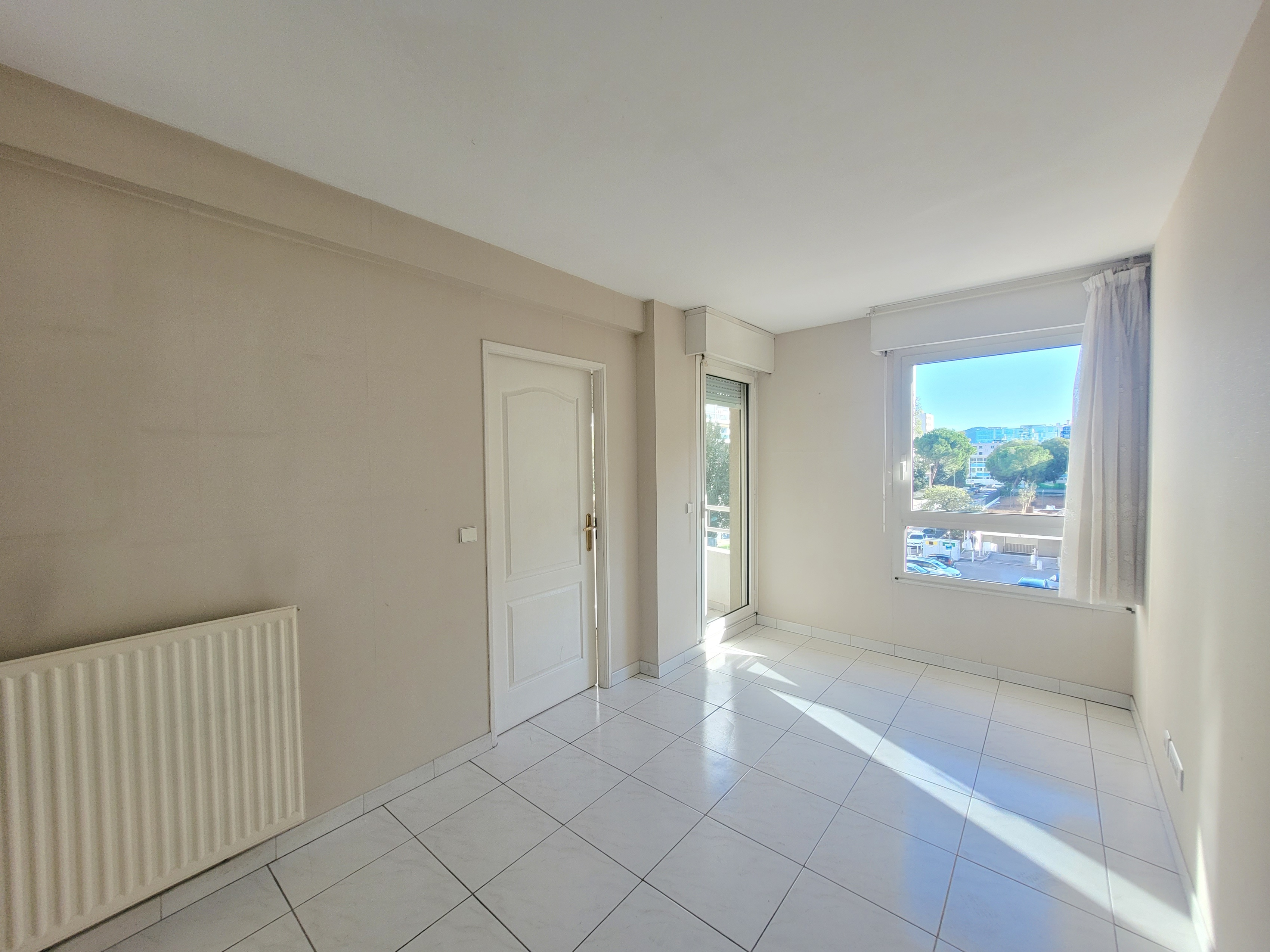 Achat immobilier Appartement 4 pièces  93m2 à Marseille (13008) - Photo n°6