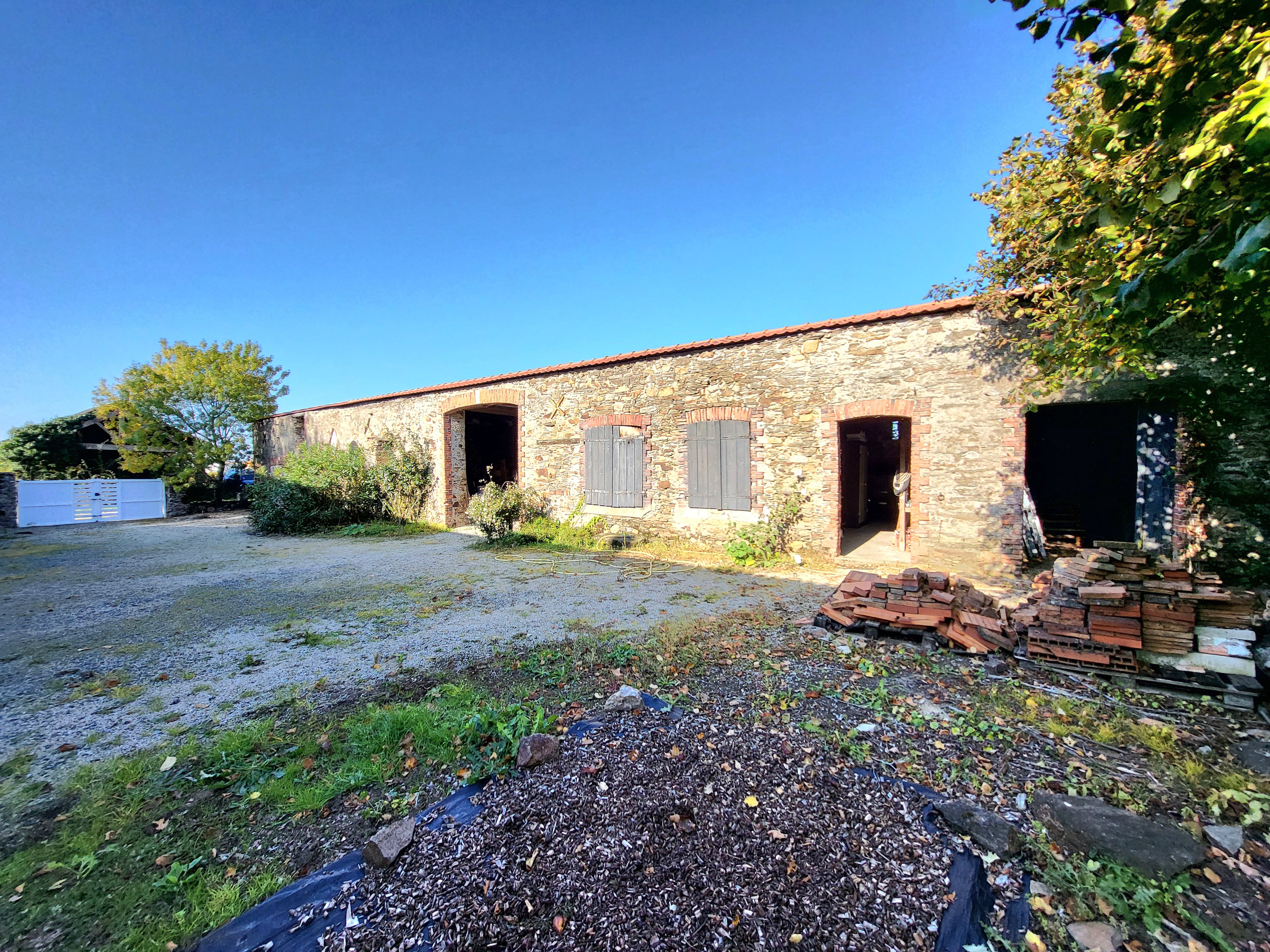 Achat immobilier Maison 5 pièces  188m2 à Le Landreau (44430) - Photo n°8