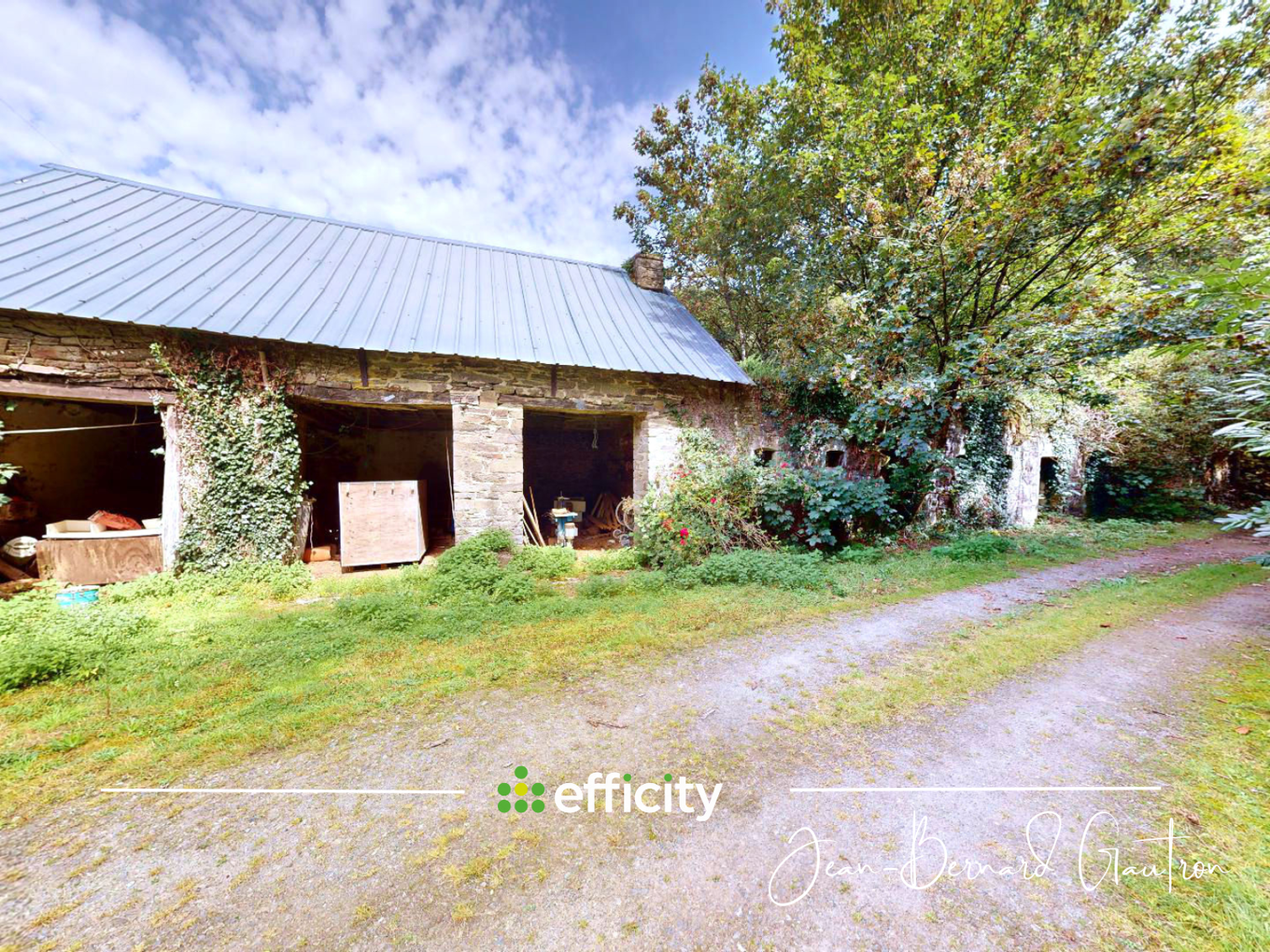 Achat immobilier Maison 10 pièces  360m2 à Saint-Hernin (29270) - Photo n°16