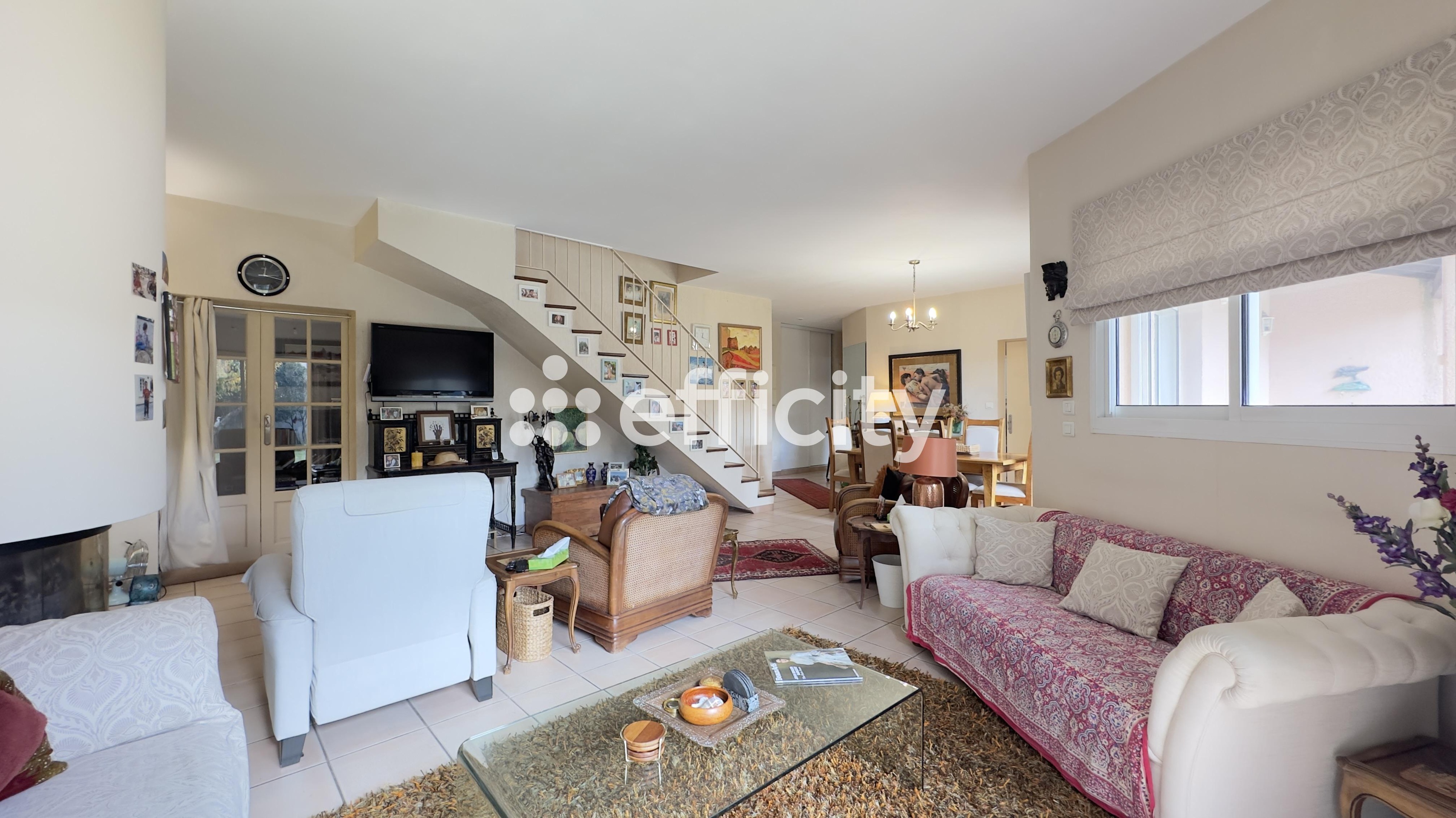 Achat immobilier Maison 5 pièces  144m2 à Villeneuve-lès-Avignon (30400) - Photo n°6