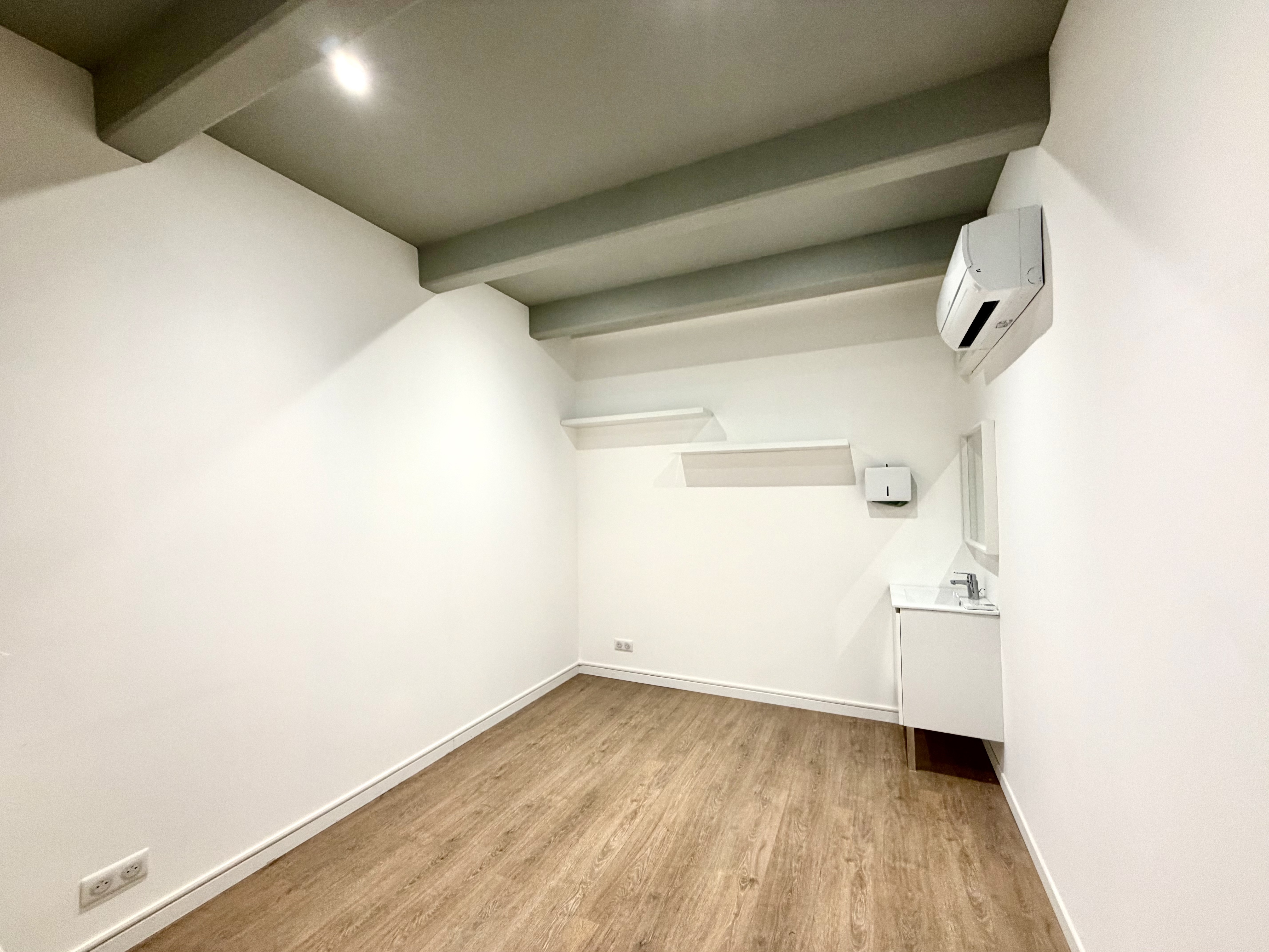 Achat immobilier Local commercial   145m2 à La Gaude (06610) - Photo n°6