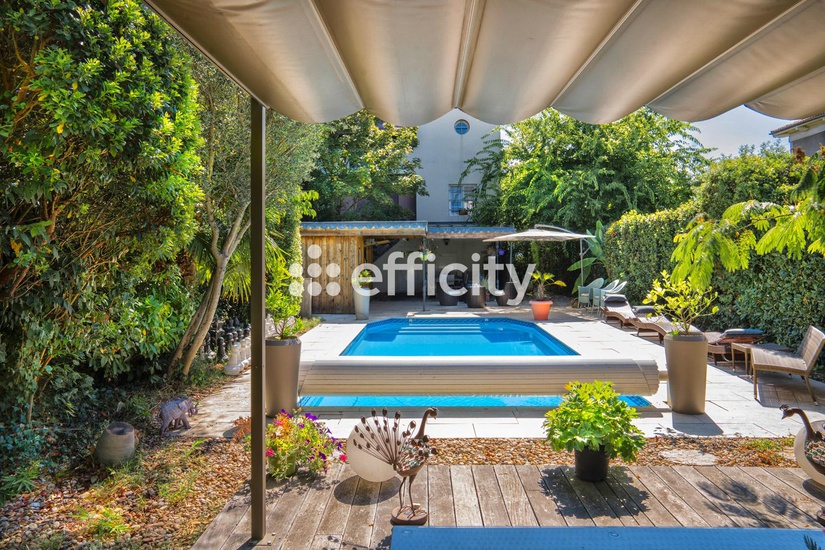 maison 7 pièces - 160m2 à Bordeaux (33200)