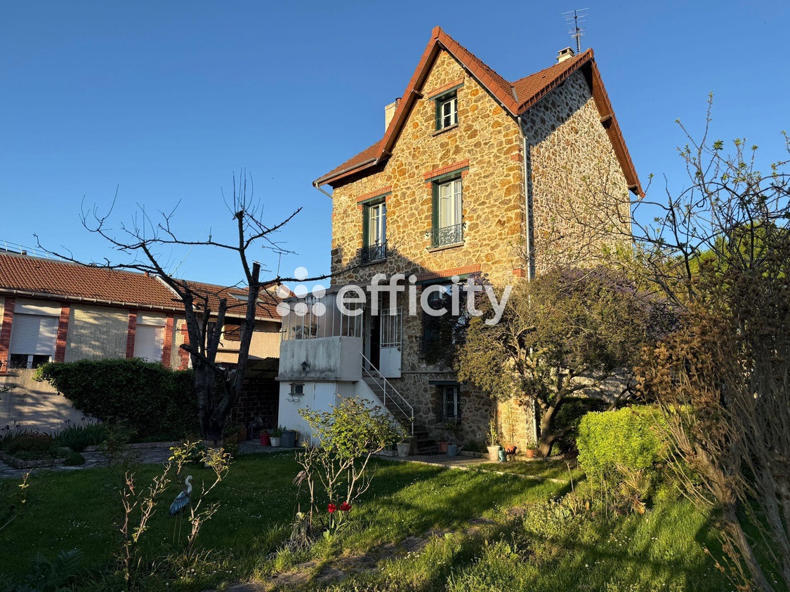 maison 5 pièces - 127,0m2 à Rueil-Malmaison (92500)