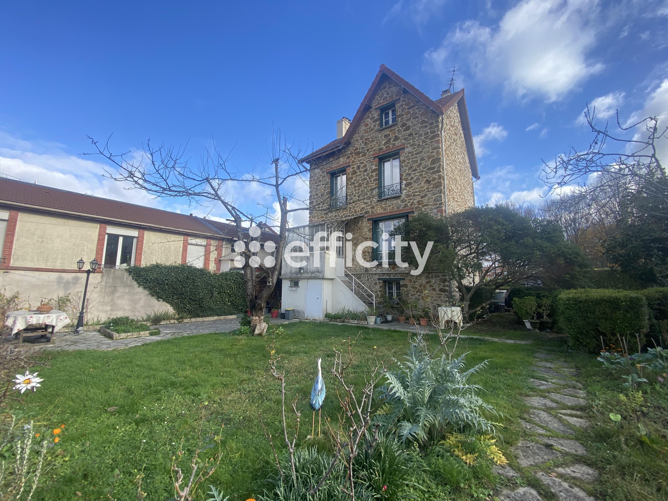 maison 5 pièces - 127m2 à Rueil-Malmaison (92500)