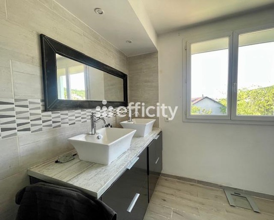 Achat immobilier Maison 6 pièces  155m2 à Saint-Maurice-l'Exil (38550) - Photo n°21